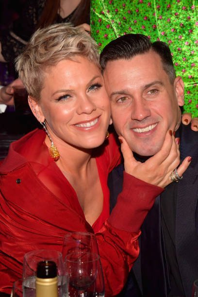 Pink and Carey Hart on January 27, 2018 in New York City. | Photo: Getty Images