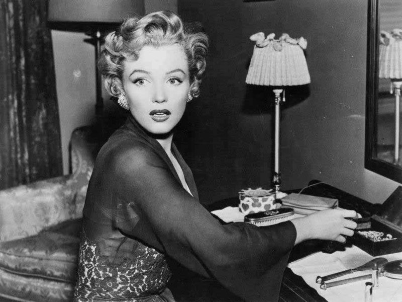 Marilyn Monroe as a mentally disturbed babysitter in the 1952 film, "Don't Bother to Knock" | Source: Getty Images