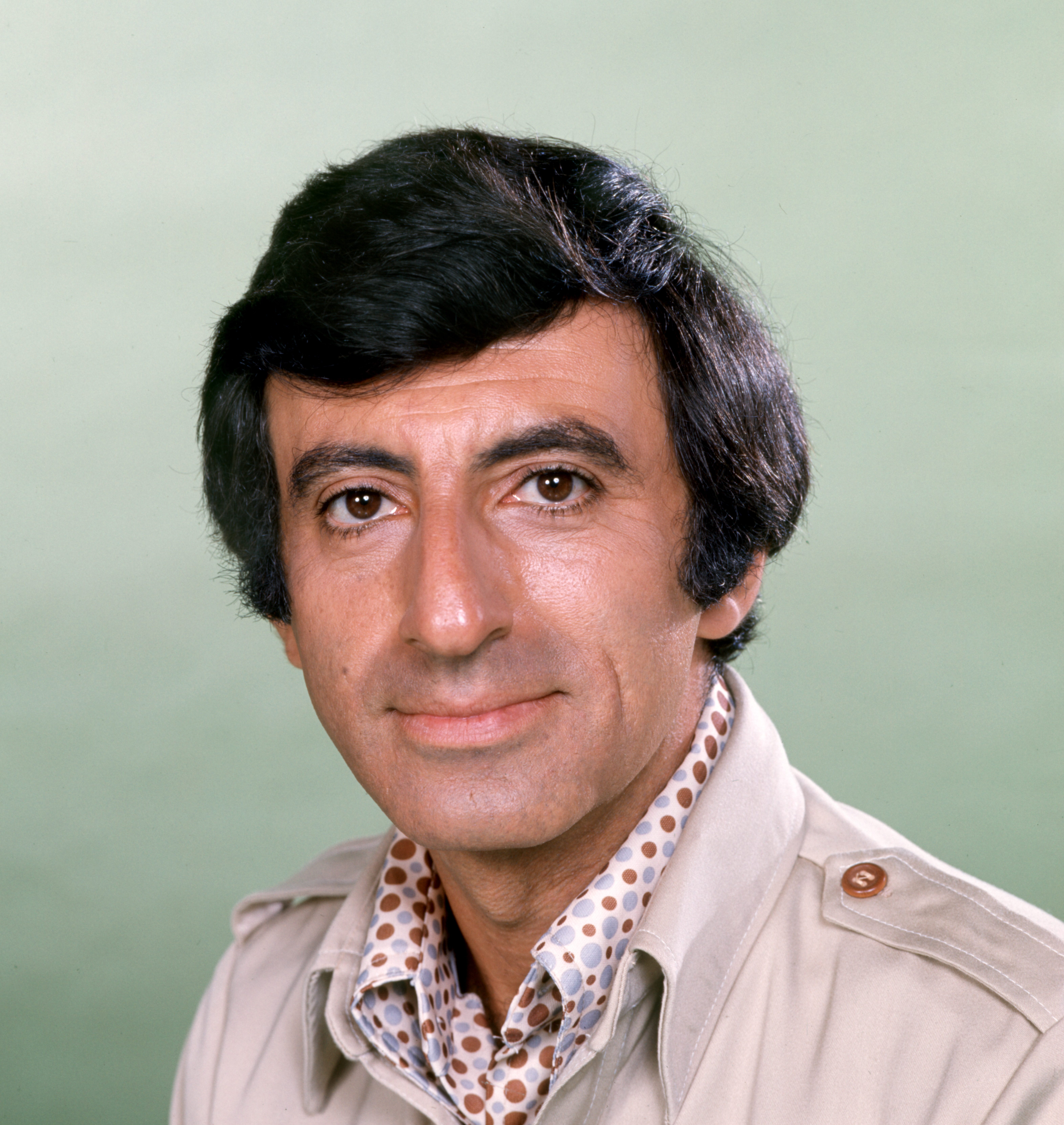 Jamie Farr as Maxwell Q. Klinger on "M*A*S*H" in 1977. | Source: Getty Images