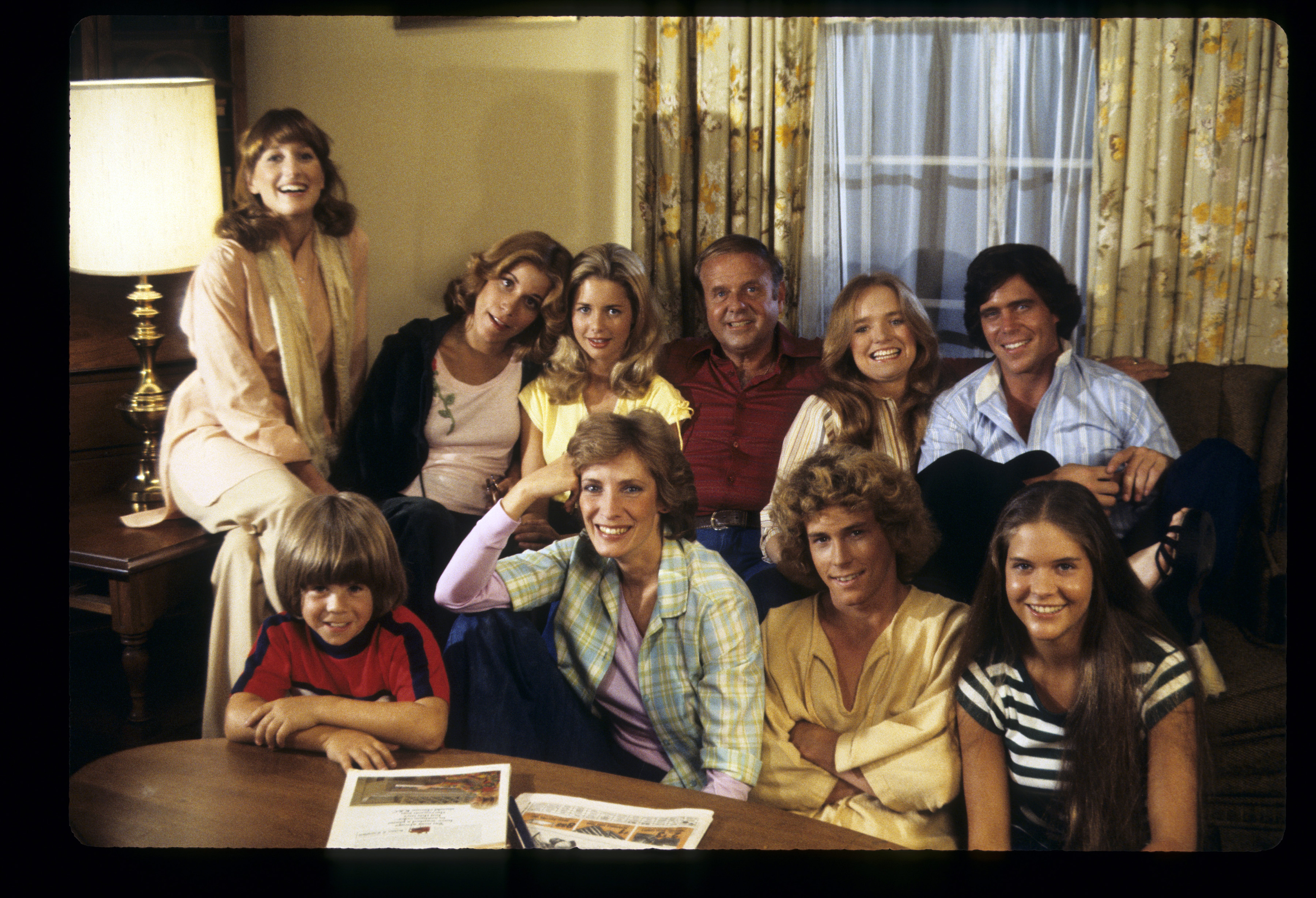 Adam Rich, Betty Buckley, Willie Aames, Connie Newton Needham. Laurie Walters, Lani O'Grady, Dianne Kay, Dick Van Patten, Susan richardson, and Grant Goodeve on the set of "Eight is Enough" | Source: Getty Images