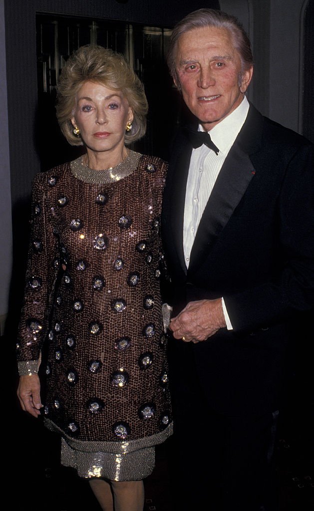 Kirk Douglas and wife Anne Douglas attend Tribute Gala Honoring Jimmy Stewart on February 25, 1988, at the Waldorf Hotel in New York City. | Source: Getty Images.