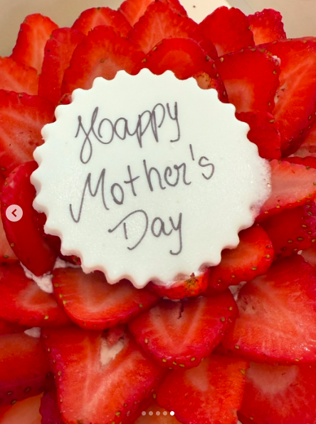 A photo of a strawberry treat as part of Gisele Bündchen's Mother's Day tribute, posted on May 11, 2025. | Source: Instagram/gisele