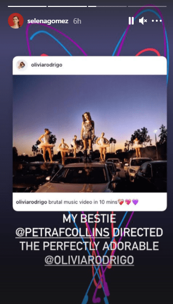 Selena Gomez praising Petra Collins and Olivia Rodrigo in her Instagram Stories | Photo: Instagram.com/selenagomez