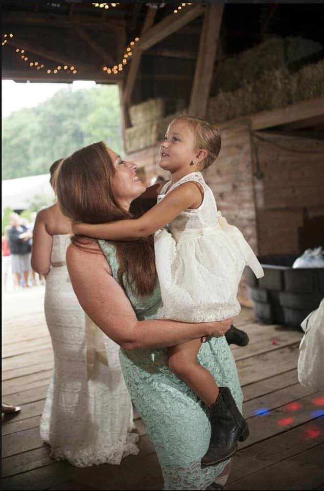 A throwback picture of Suki Tipp with her daughter, Georgia, posted on May 4, 2025 | Source: Facebook/suki.tipp