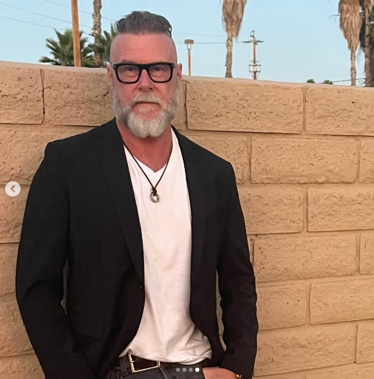 Dean McDermott's new "Viking" hairstyle, posted in July 2024. | Source: Instagram/imdeanmcdermott