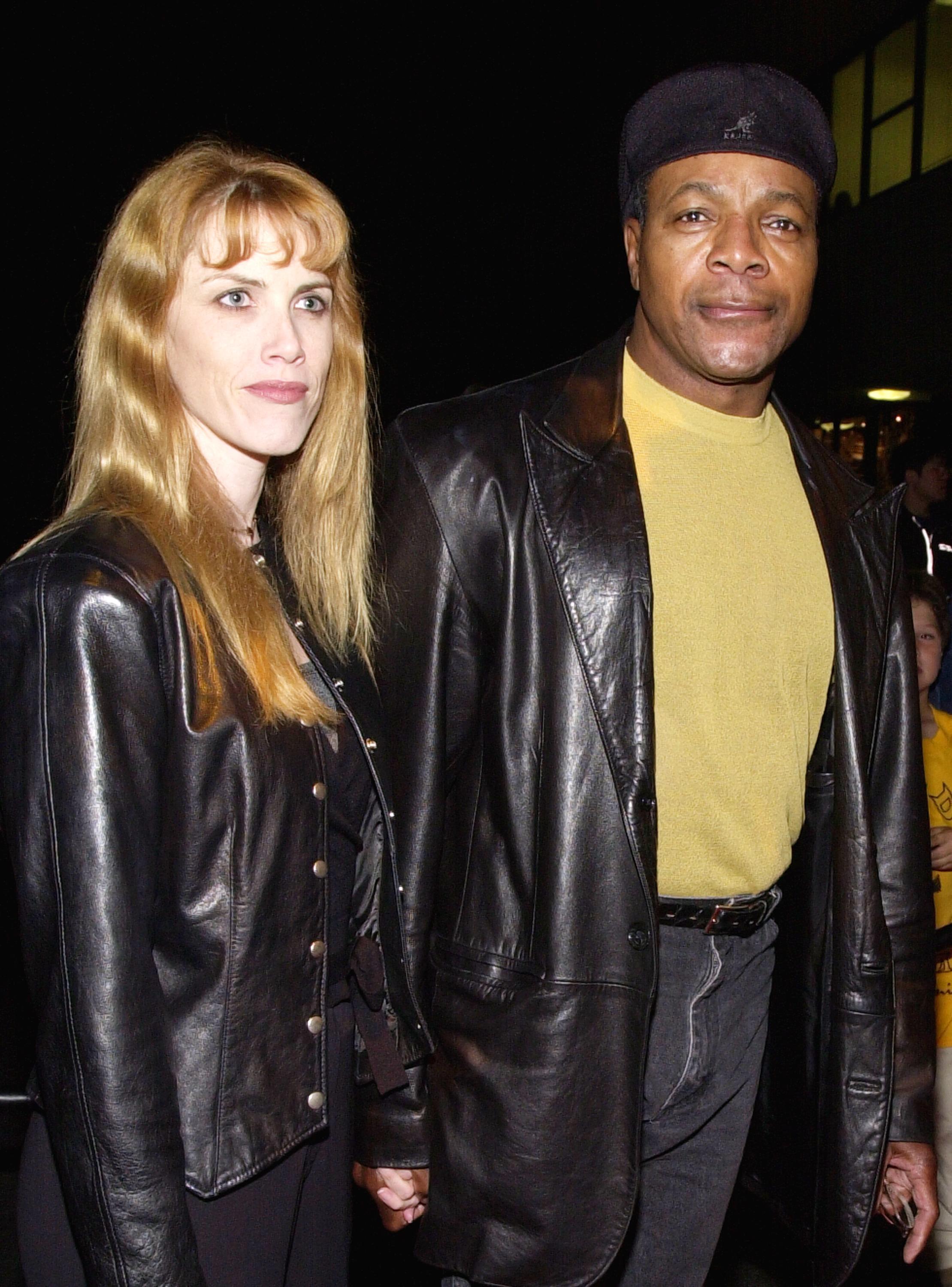 Actor Carl Weathers and Jennifer Peterson arrive at the 35th Anniversary of Gold's Gym November 16, 2000 in Venice California | Source: Getty Images