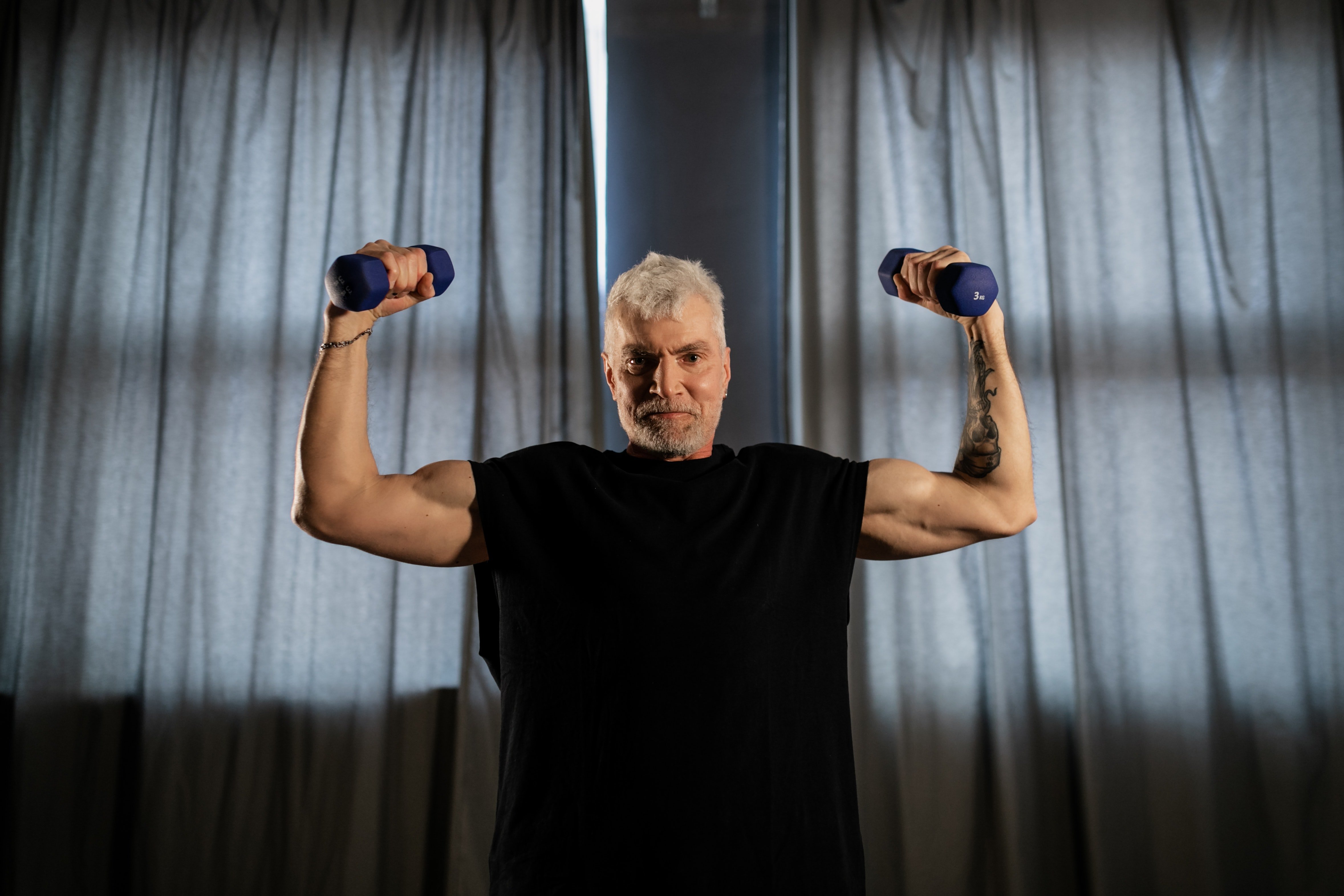 A man surprised gym-goers after he headed straight for the dumbbells. | Source: Pexels