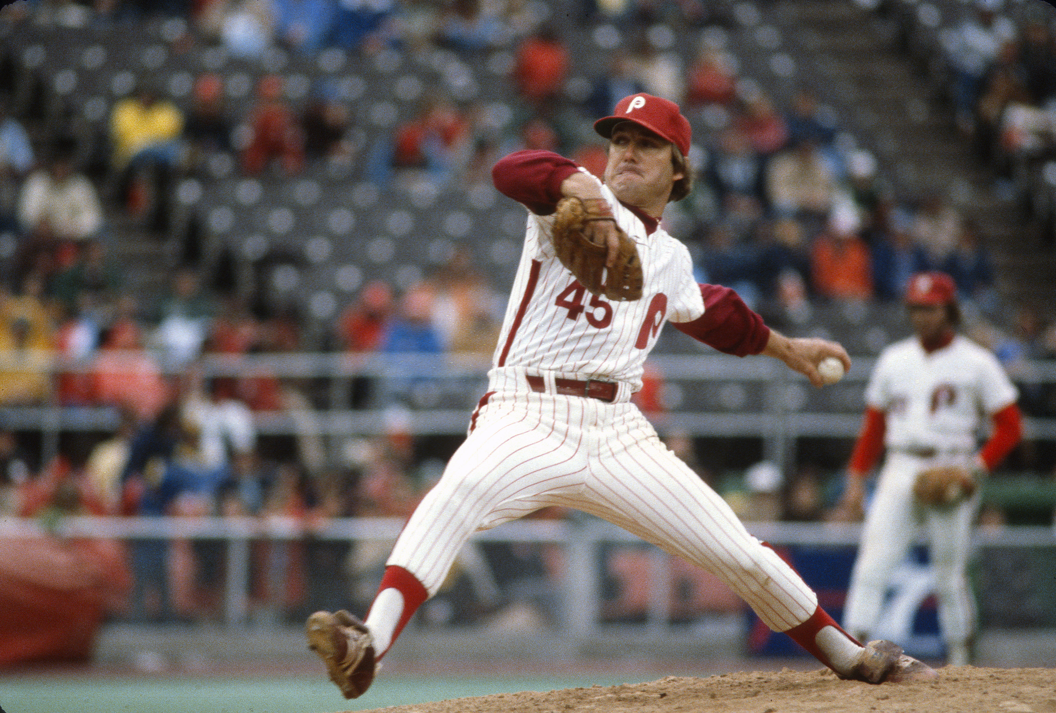 Pitcher Tug McGraw #45 of the Philadelphia Phillies pitches during an Major League Baseball game circa 1978 at Veterans Stadium in Philadelphia, Pennsylvania. | Source: Getty Images