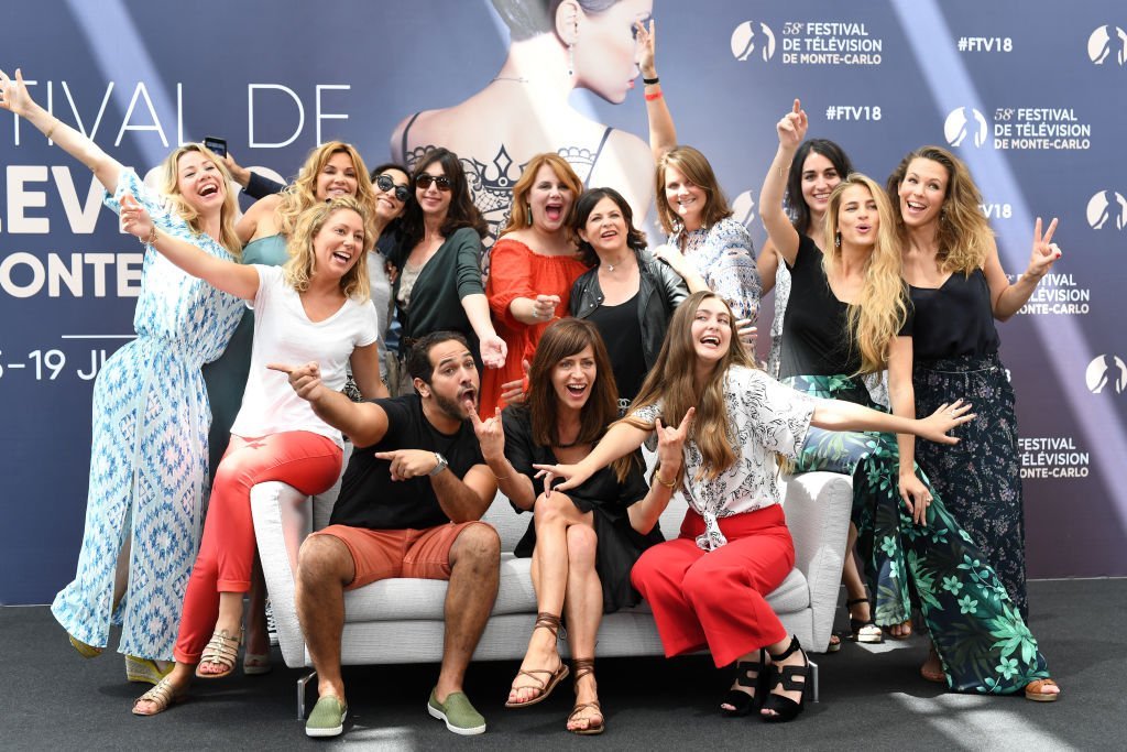 Casting de la série Demain nous appartient. | Photo : Getty Images Casting de la série Demain nous appartient. | Photo : Getty Images