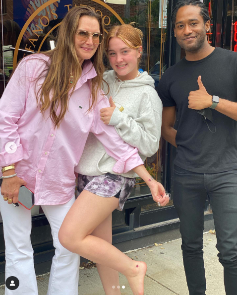 Brooke Shields and her eldest daughter's matching ladybug tattoos. | Source: Instagram/brookeshields