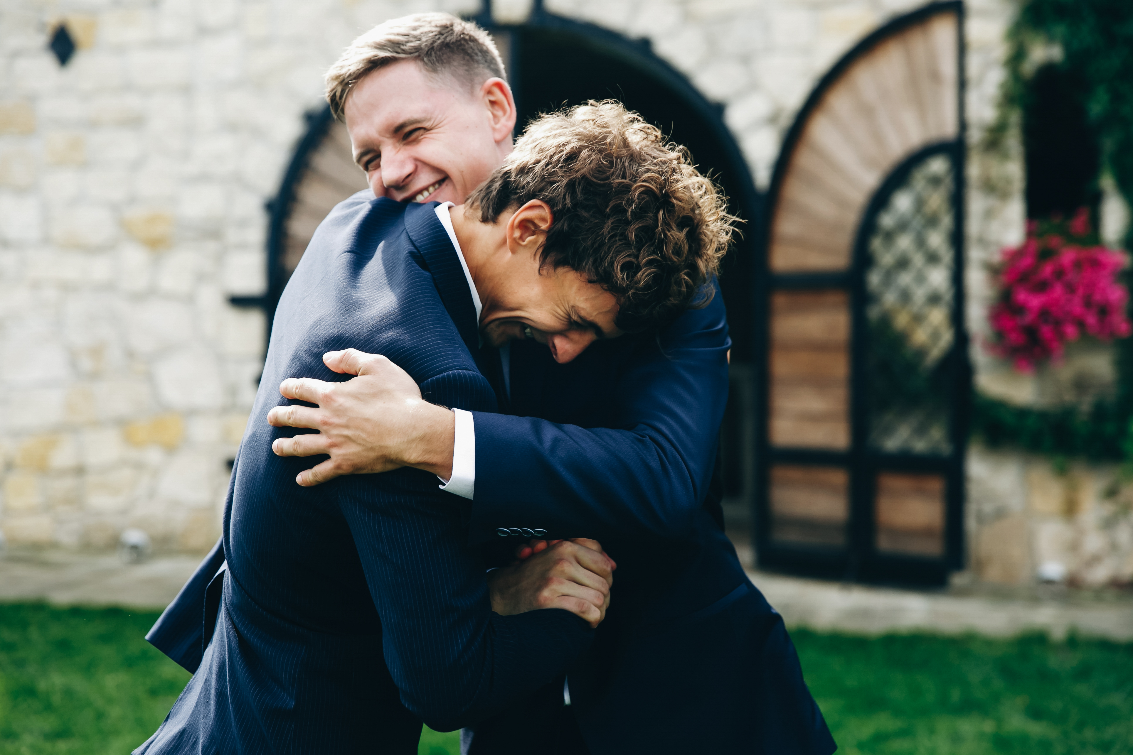 A groom and his best man | Source: Shutterstock