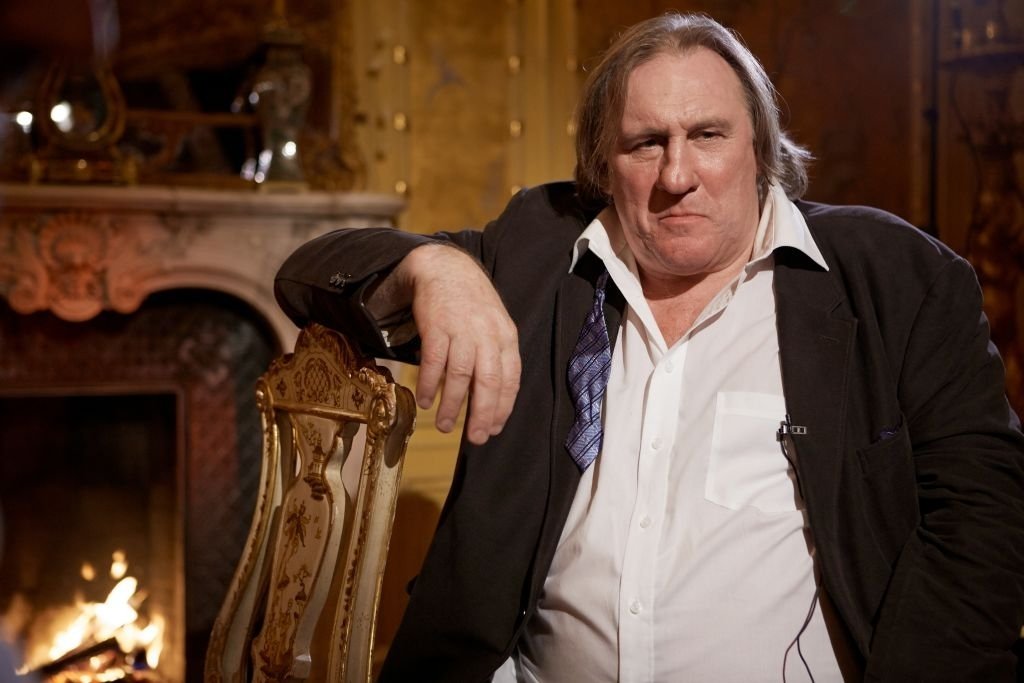 L'acteur Gérard Depardieu lors d'une interview télévisée le 25 novembre 2012 à Moscou, en Russie. |Photo : Getty Images