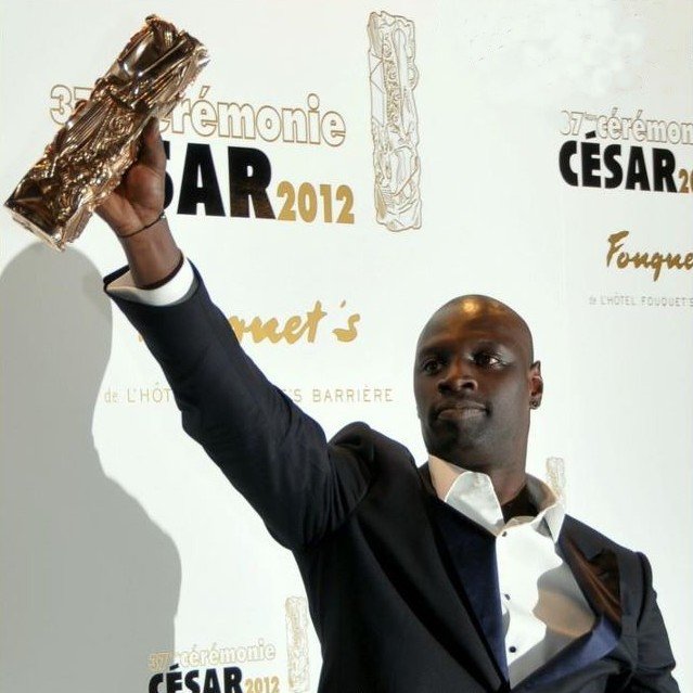 La photo d'Omar Sy à la cérémonie de César 2012 | Source| Wikipedia