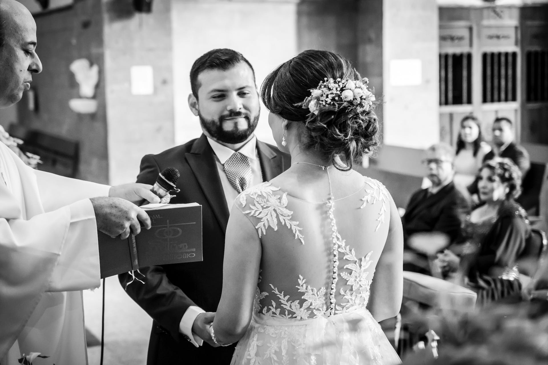 A wedding ceremony | Source: Pexels