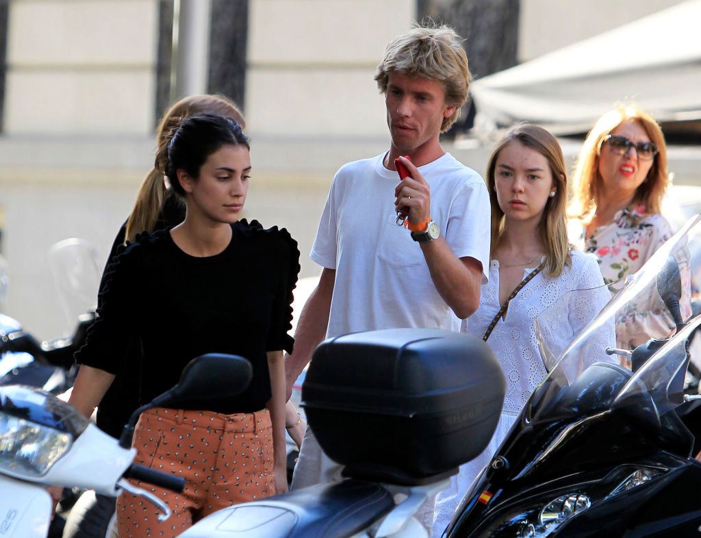 Alessandra de Osma, el Príncipe Christian de Hannover y su hermana, la princesa Alexandra, son vistos el 25 de mayo de 2017, en Madrid, España. | Foto: Getty Images Alessandra de Osma, el Príncipe Christian de Hannover y su hermana, la princesa Alexandra, son vistos el 25 de mayo de 2017, en Madrid, España. | Foto: Getty Images