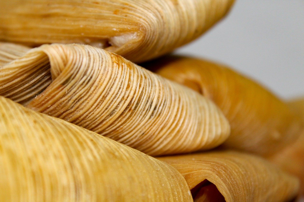 Plato de tamales. | Foto: Pixabay