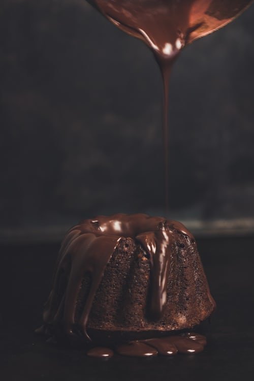 Un gâteau au chocolat. | Photo : Unsplash