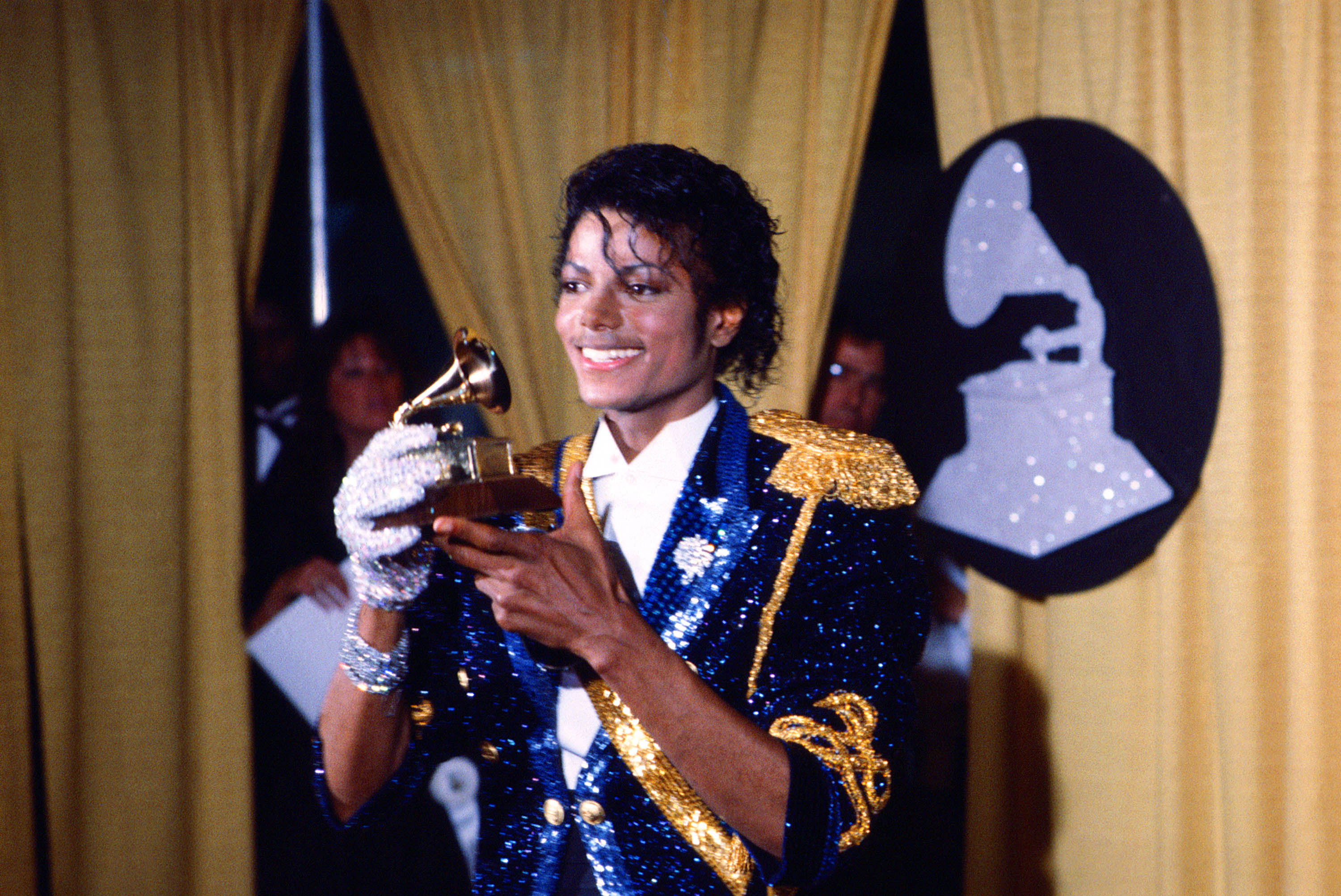 Michael Jackson at the 26th Annual Grammy Awards on February 24, 1993 in Los Angeles, California| Source: Getty Images