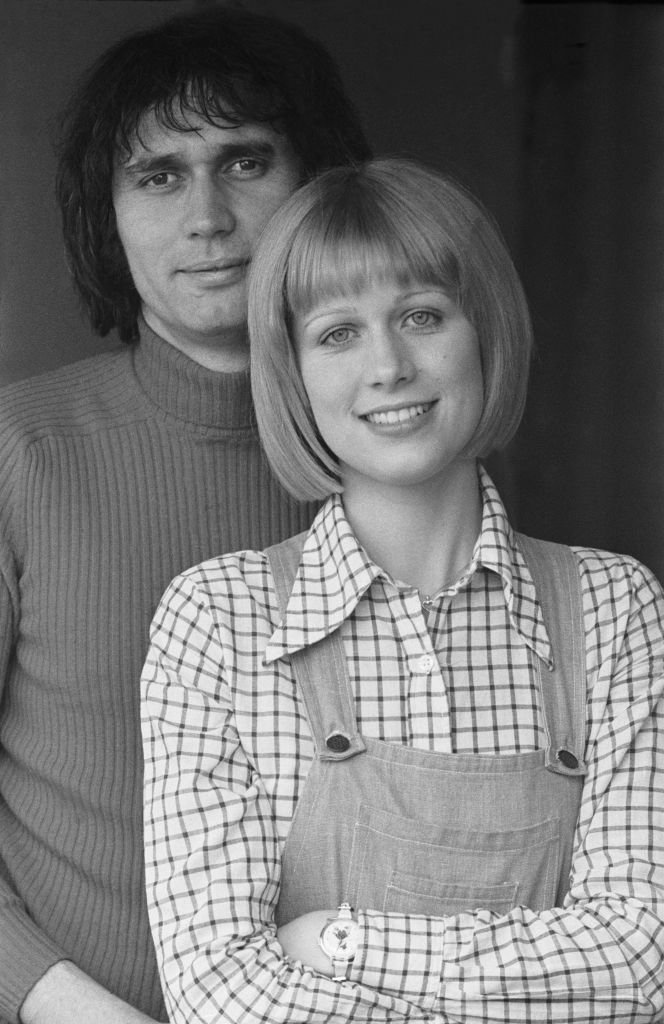 Portrait de Stone et Charden en avril 1973. | Photo : Getty Images