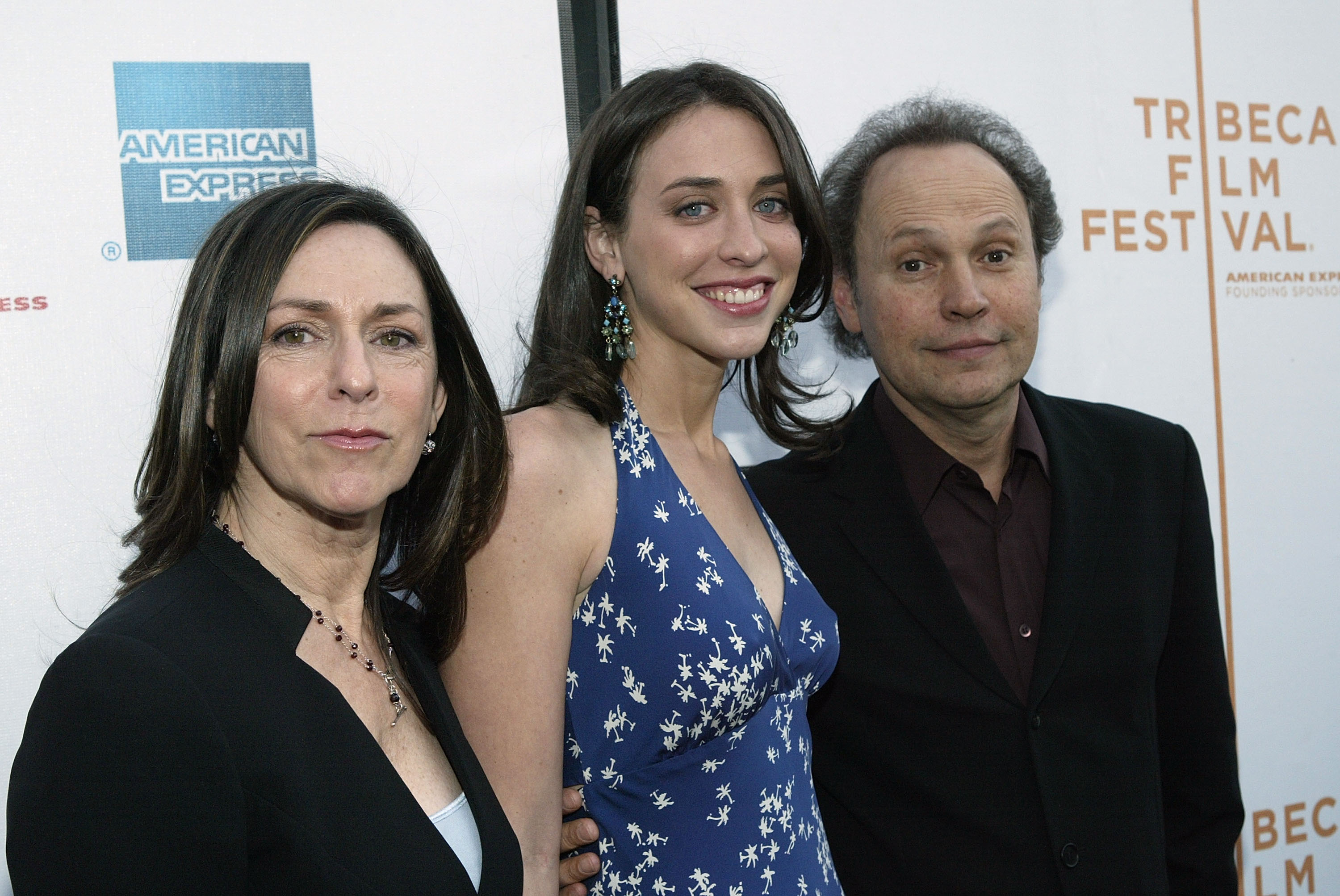 Billy Crystal, his wife Janice Crystal, and daughter director Lindsay Crystal attend the premiere of "My Uncle Berns" during the Tribeca Film Festival at UA Battery Park May 6, 2004 in New York City. | Source: Getty Images