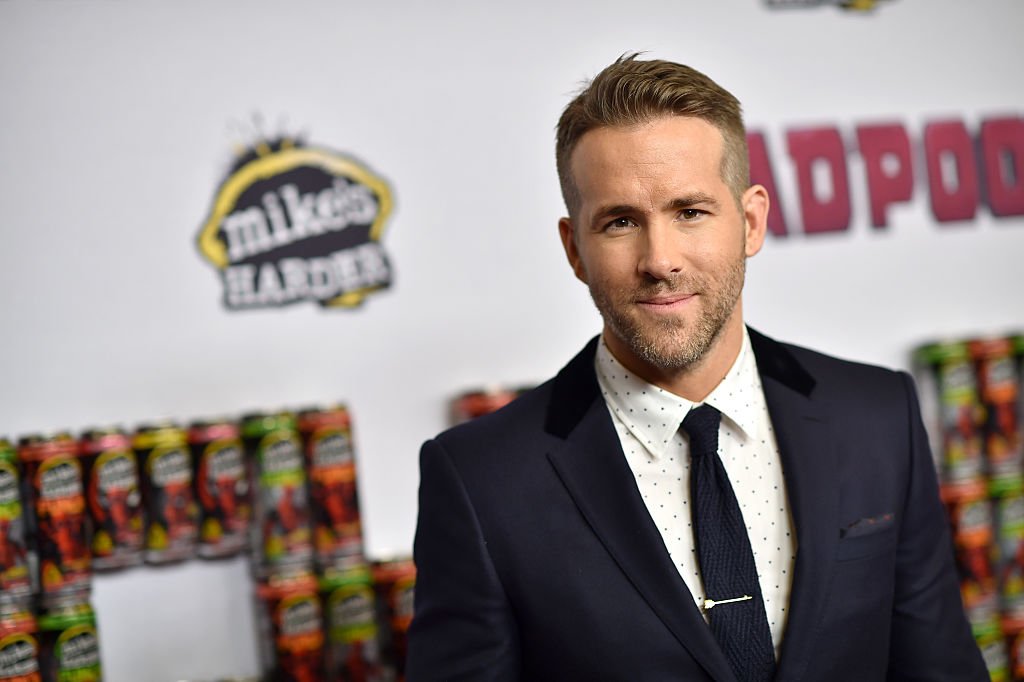 Actor Ryan Reynolds attends the "Deadpool" fan event at AMC Empire Theatre on February 8, 2016. | Photo: Getty Images