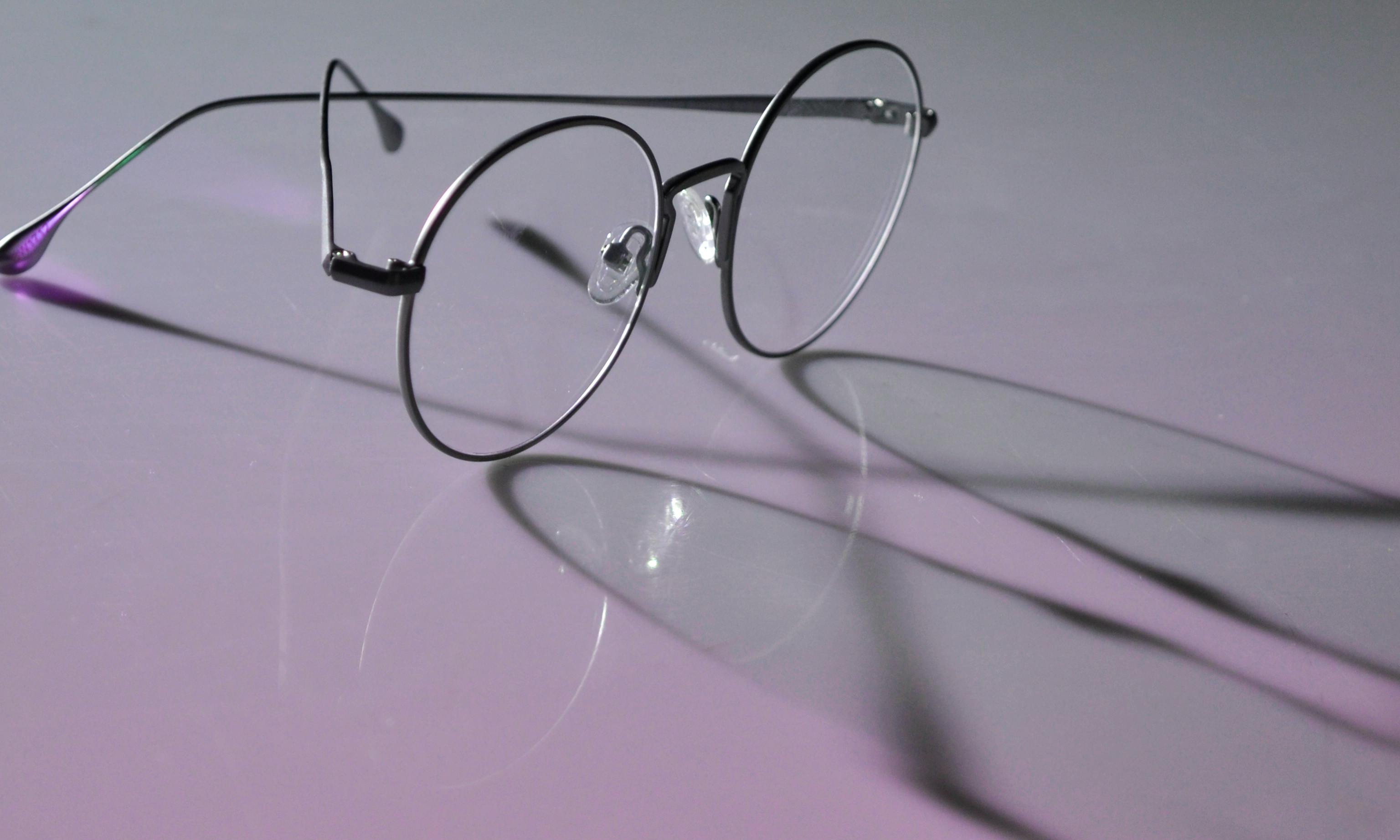 The spectacles Peter inherited from his grandfather | Source: Pexels