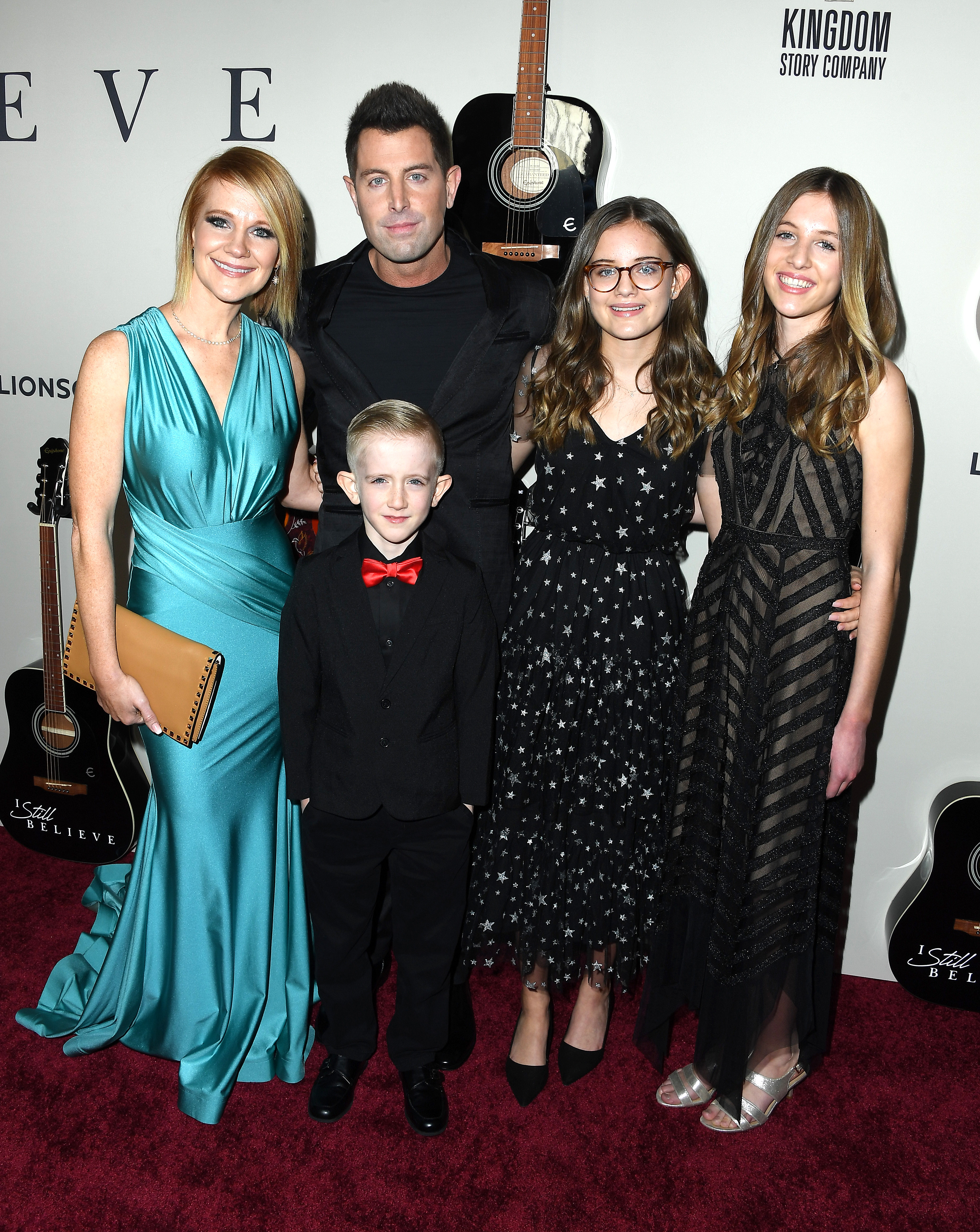 Adrienne Camp and Jeremy Camp arrive with their kids at the premiere of Lionsgate's "I Still Believe" at ArcLight Hollywood on March 7, 2020, in Hollywood, California. | Source: Getty Images