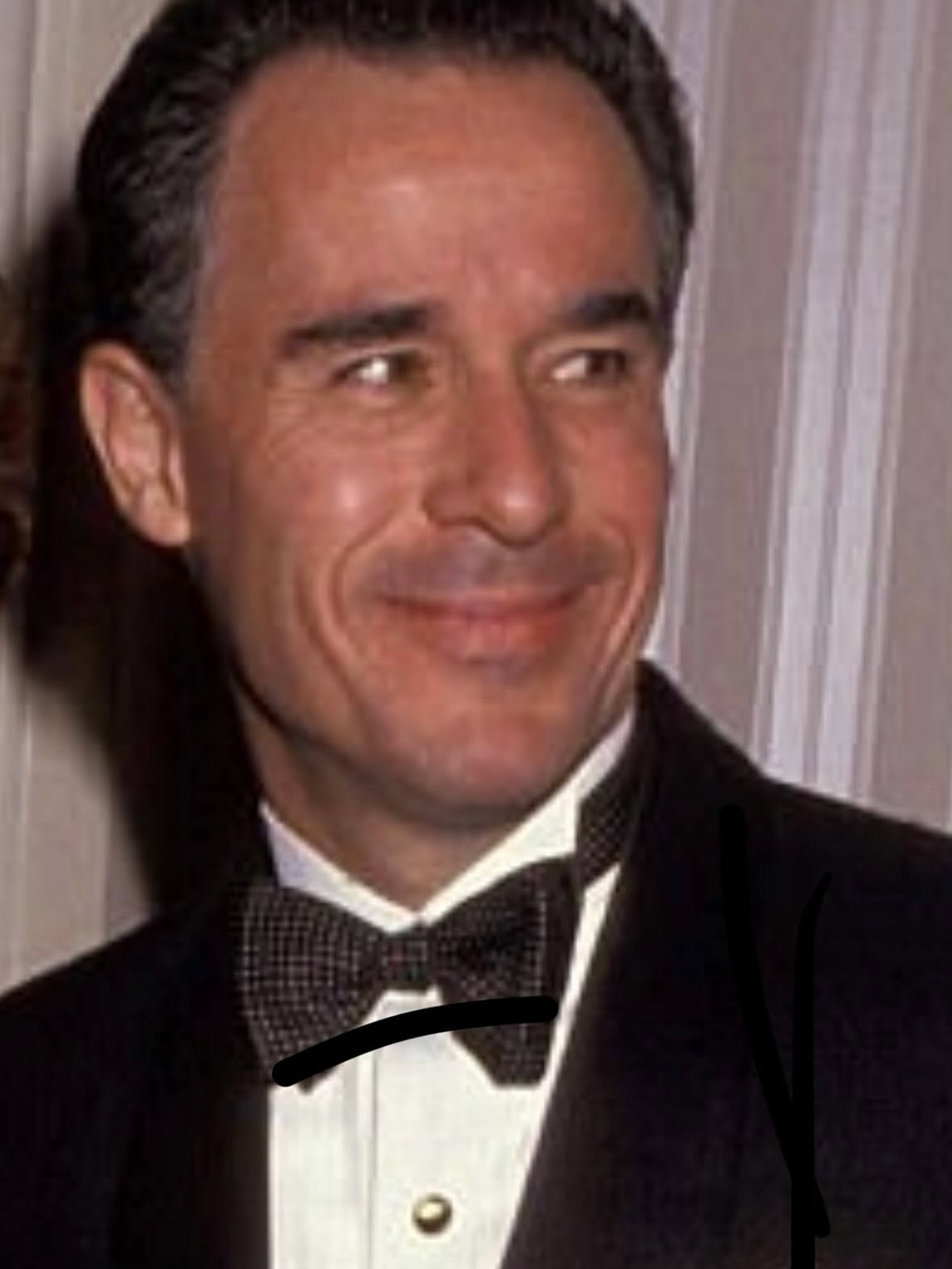 Jay Monahan died from colon cancer in 1998 at age 42, after a nine-month battle with the disease. His loss profoundly shaped Ellie and Carrie's childhoods and later inspired Couric's advocacy for cancer screening and awareness. | Source: Facebook/Katie Couric