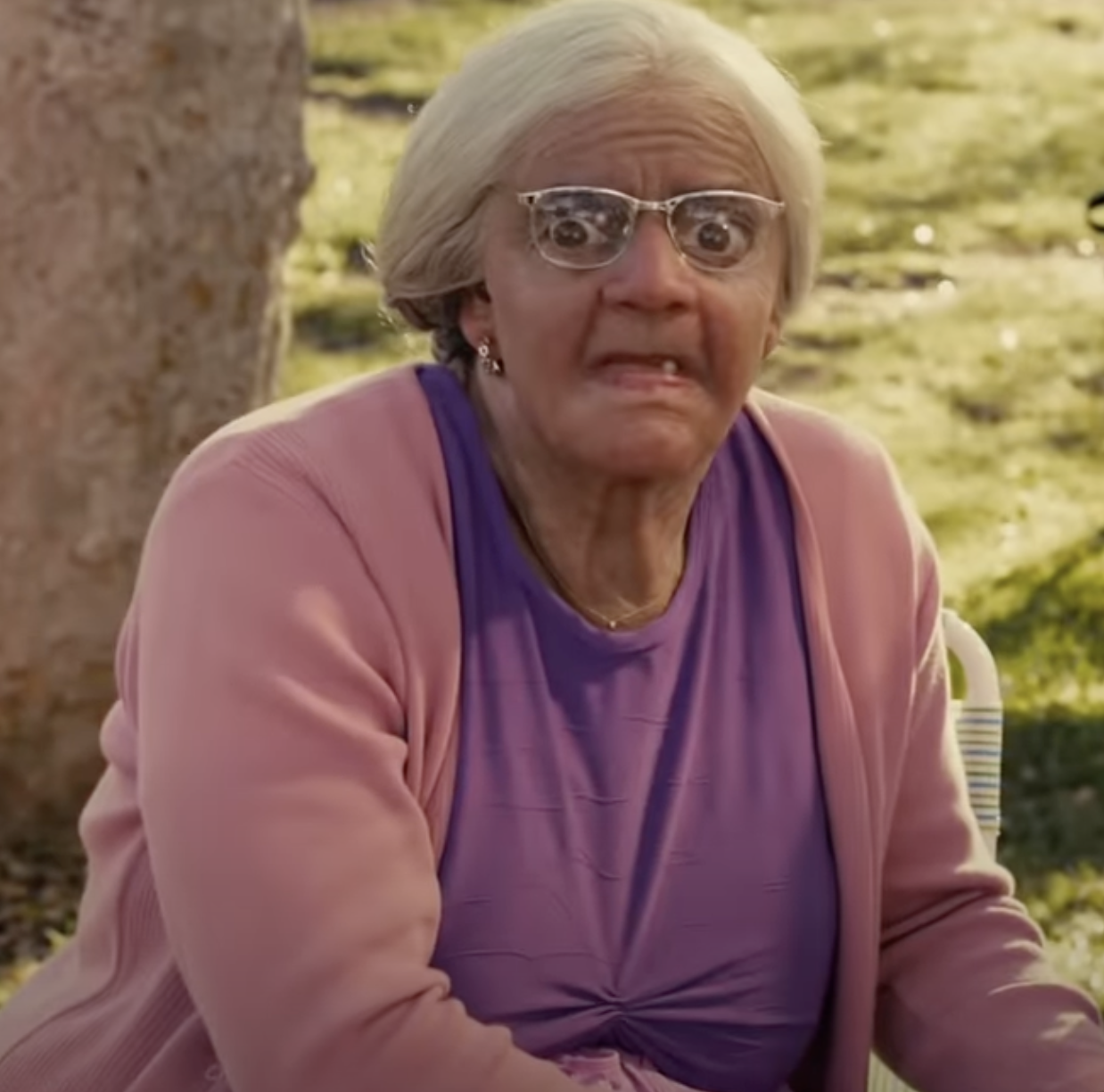 Eugenio Derbez as Felipe's grandmother in "Jack and Jill" | Source: YouTube/Movieclips