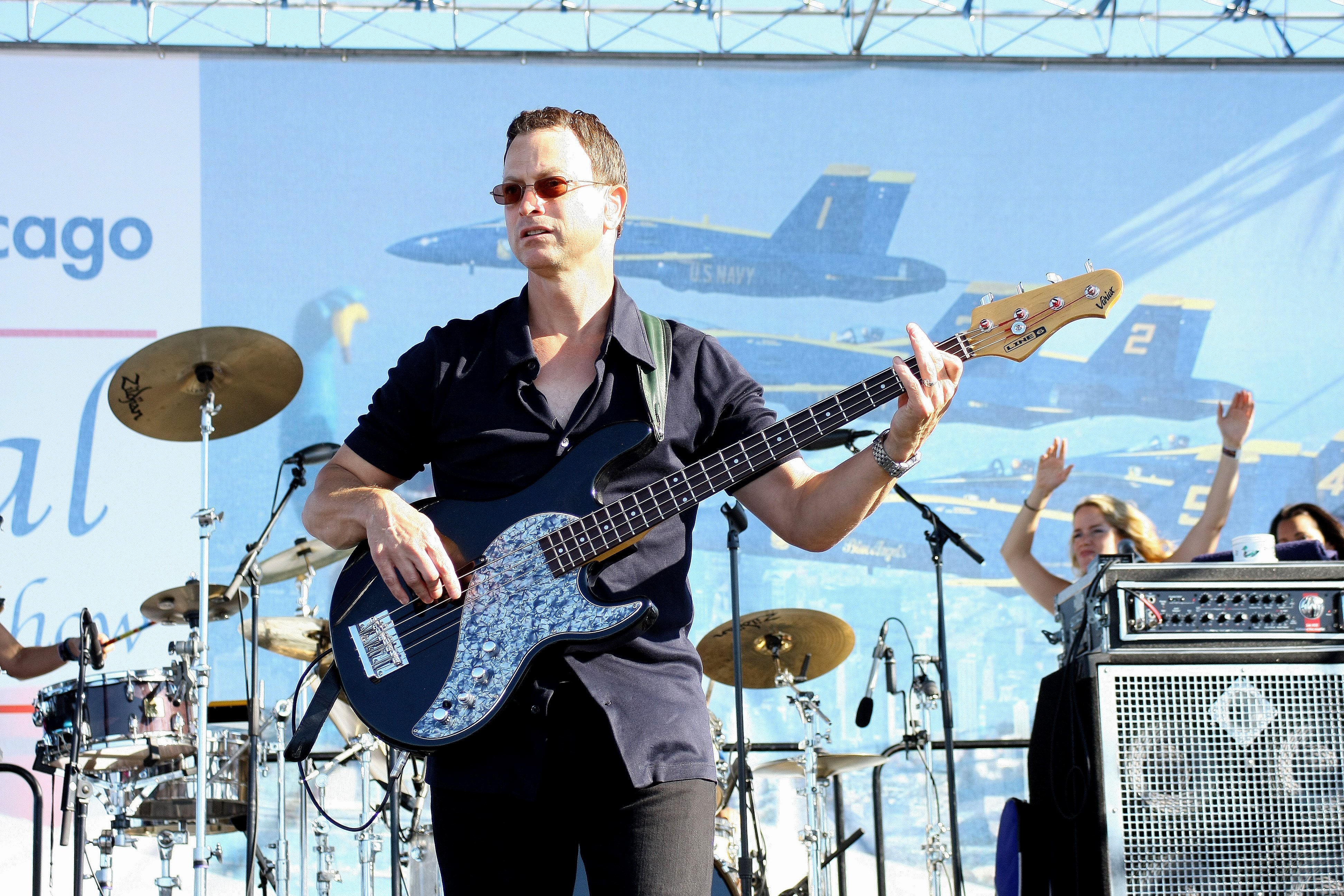 Gary Sinise performs with The Lt. Dan Band during the 50th Annual Air and Water Show in Chicago, Illinois on August 15, 2008 | Source: Getty Images