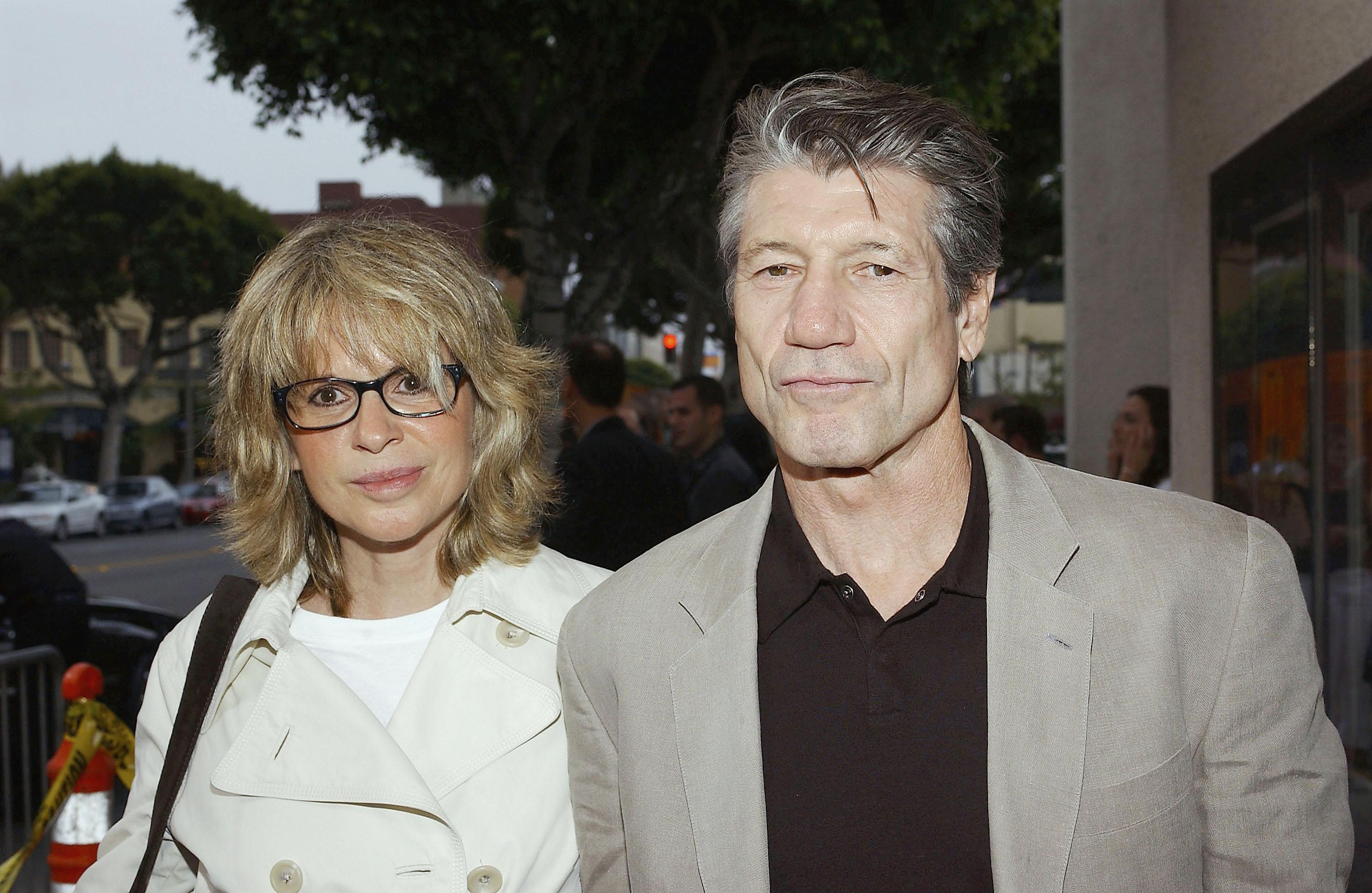 Marie-France Ward and Fred Ward at the premiere of "10.5" on April 28, 2004, in Santa Monica, California. | Source: Getty Images