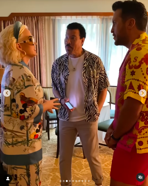 Katy Perry telling "American Idol" judges Lionel Richie and Luke Bryan that she's pregnant, posted on May 13, 2024 | Source: Instagram/katyperry