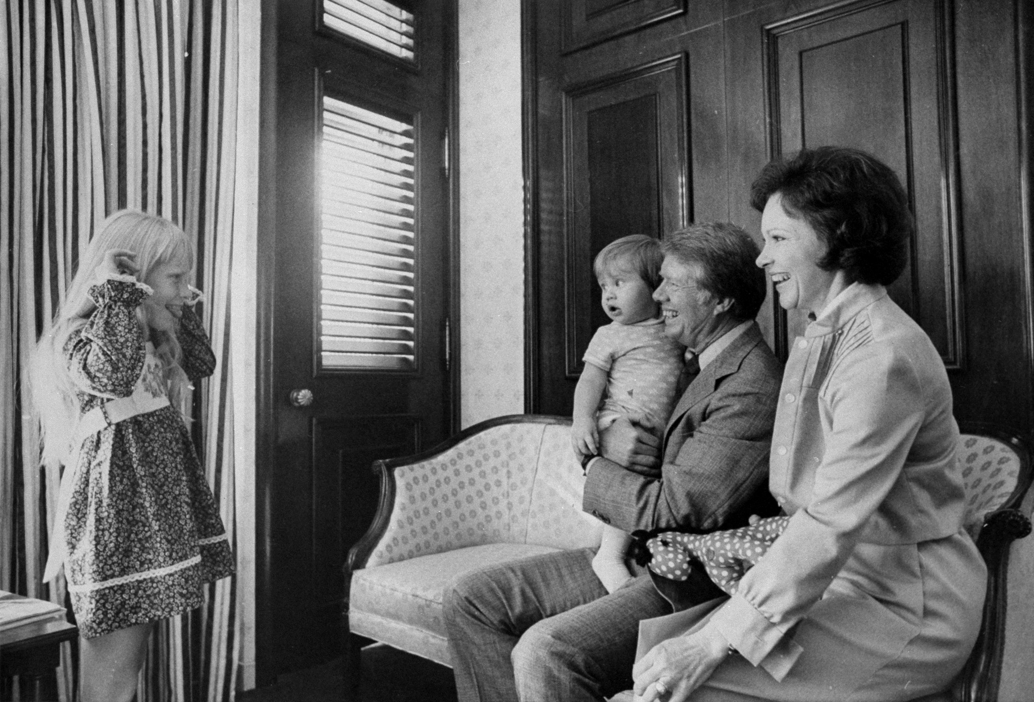 Jimmy and Rosalynn Carter, their daughter Amy Carter, and grandson Jason Carter in 1976. | Source: Getty Images