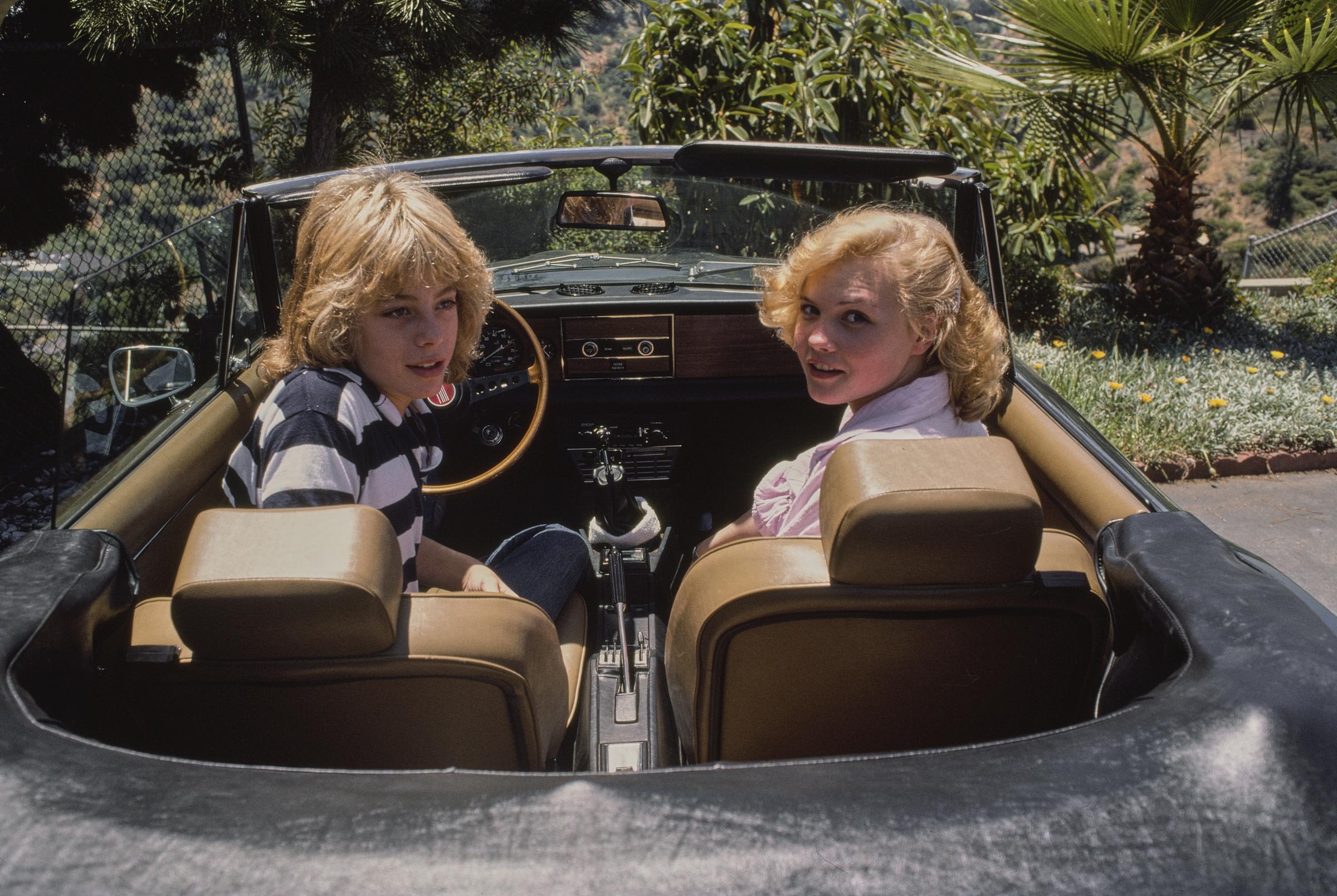 The teen star photographed with Austrian actress Barbara May in Los Angeles, California, in 1978. | Source: Getty Images