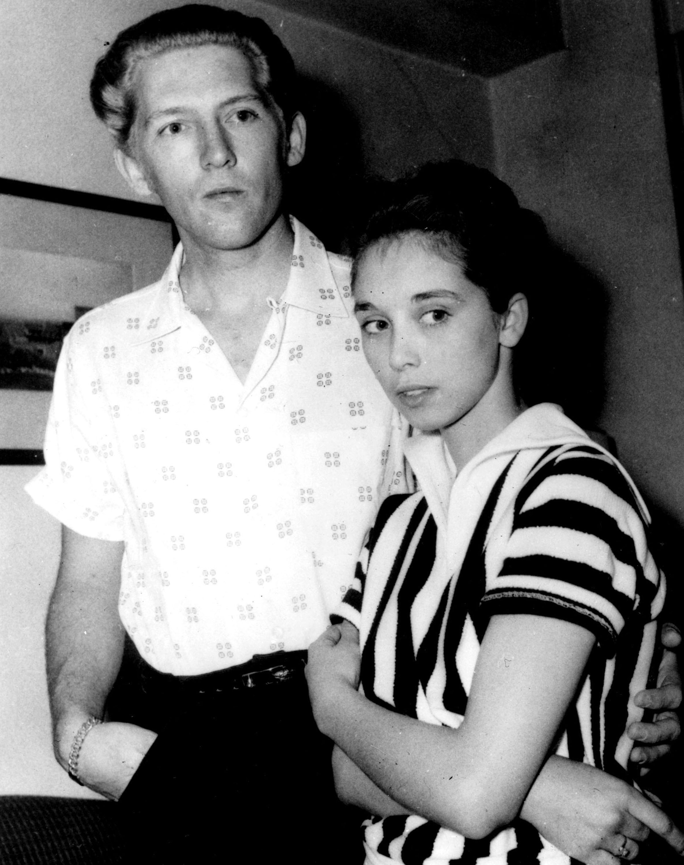 Photo of Jerry Lee Lewis and Myra Gale Brown in London on May 23, 1958 | Source: Getty Images
