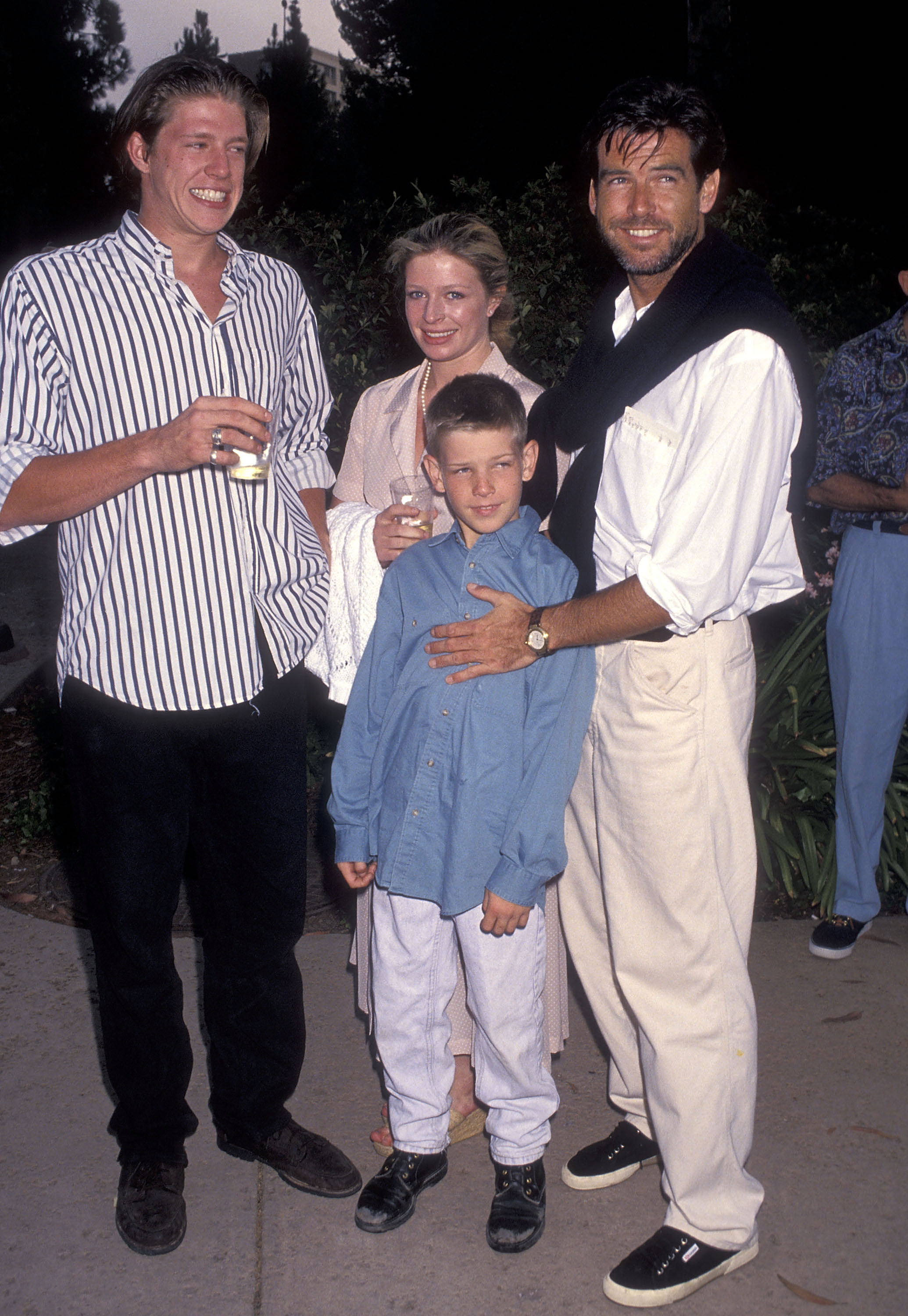 Pierce Brosnan with his children Christopher, Charlotte and Sean in California in 1993. | Source; Getty Images