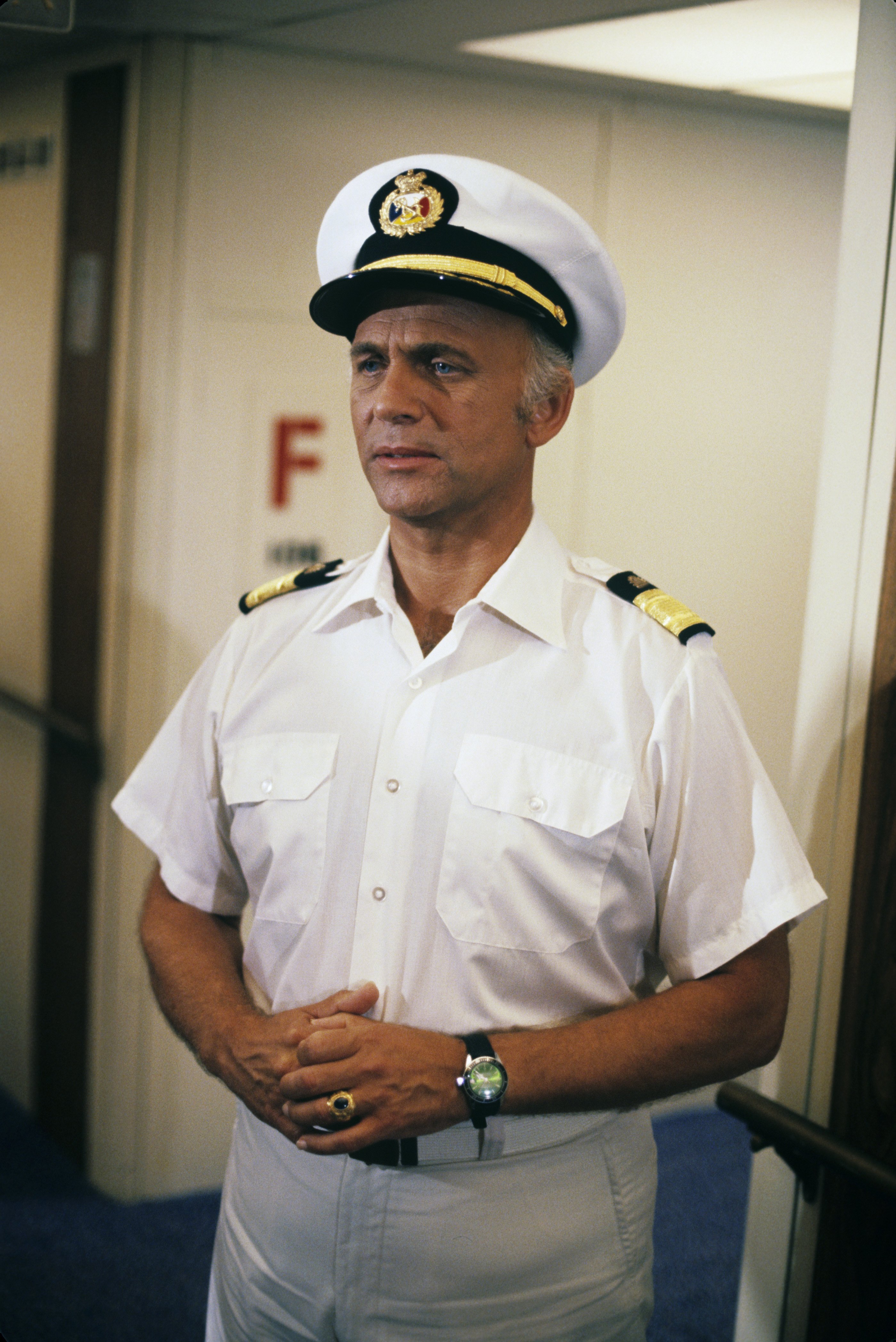 Gavin MacLeod in season one of "The Love Boat" in 1977. | Photo: Getty Images