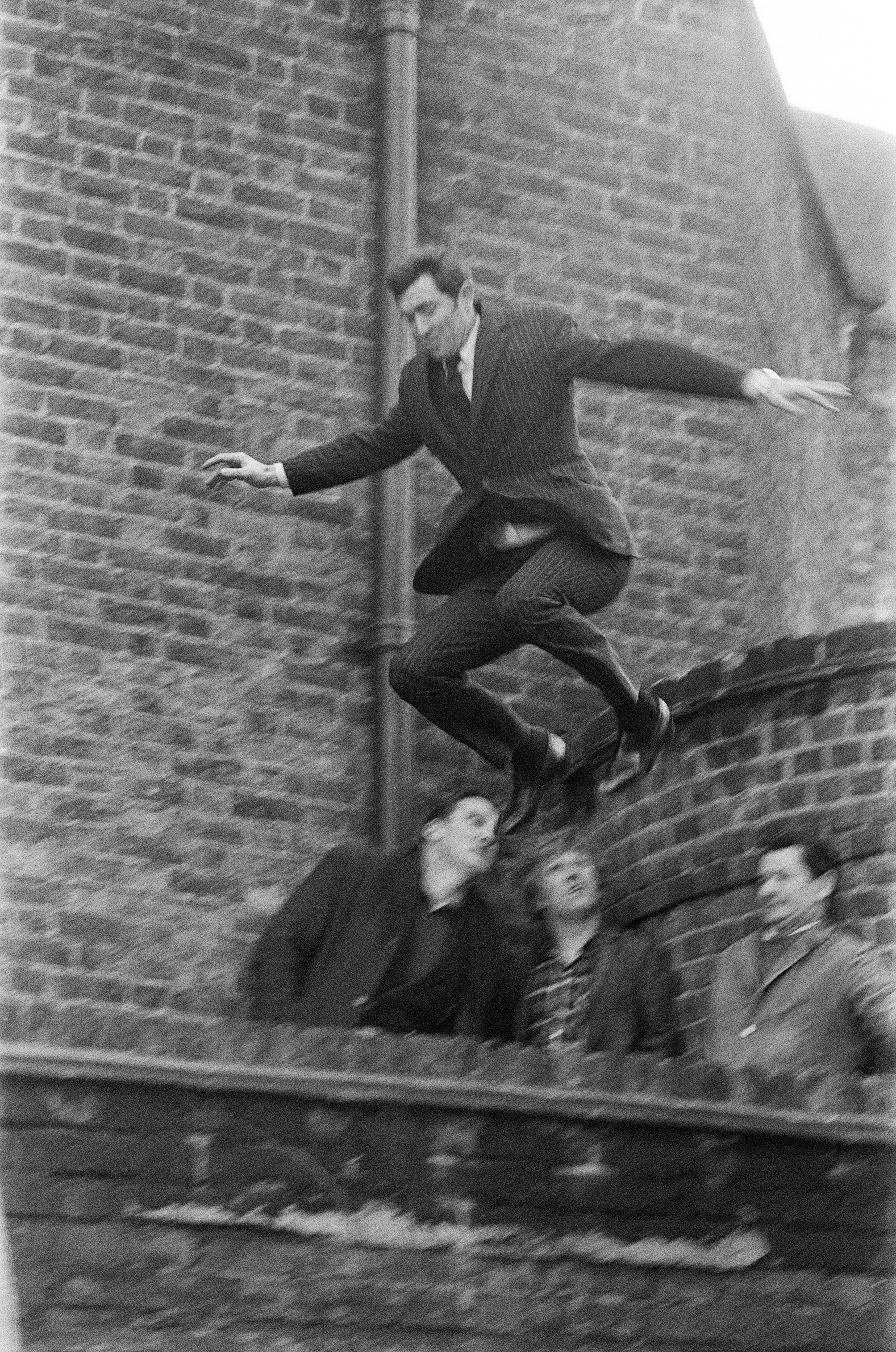 George Lazenby as James Bond in the film "On Her Majesty's Secret Service" in 1969 | Source: Getty Images