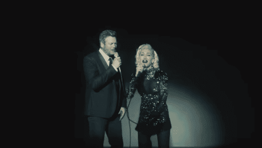 Gwen Stefani and Blake Shelton sing "Nobody But You." | Source: YouTube/ Blake Shelton