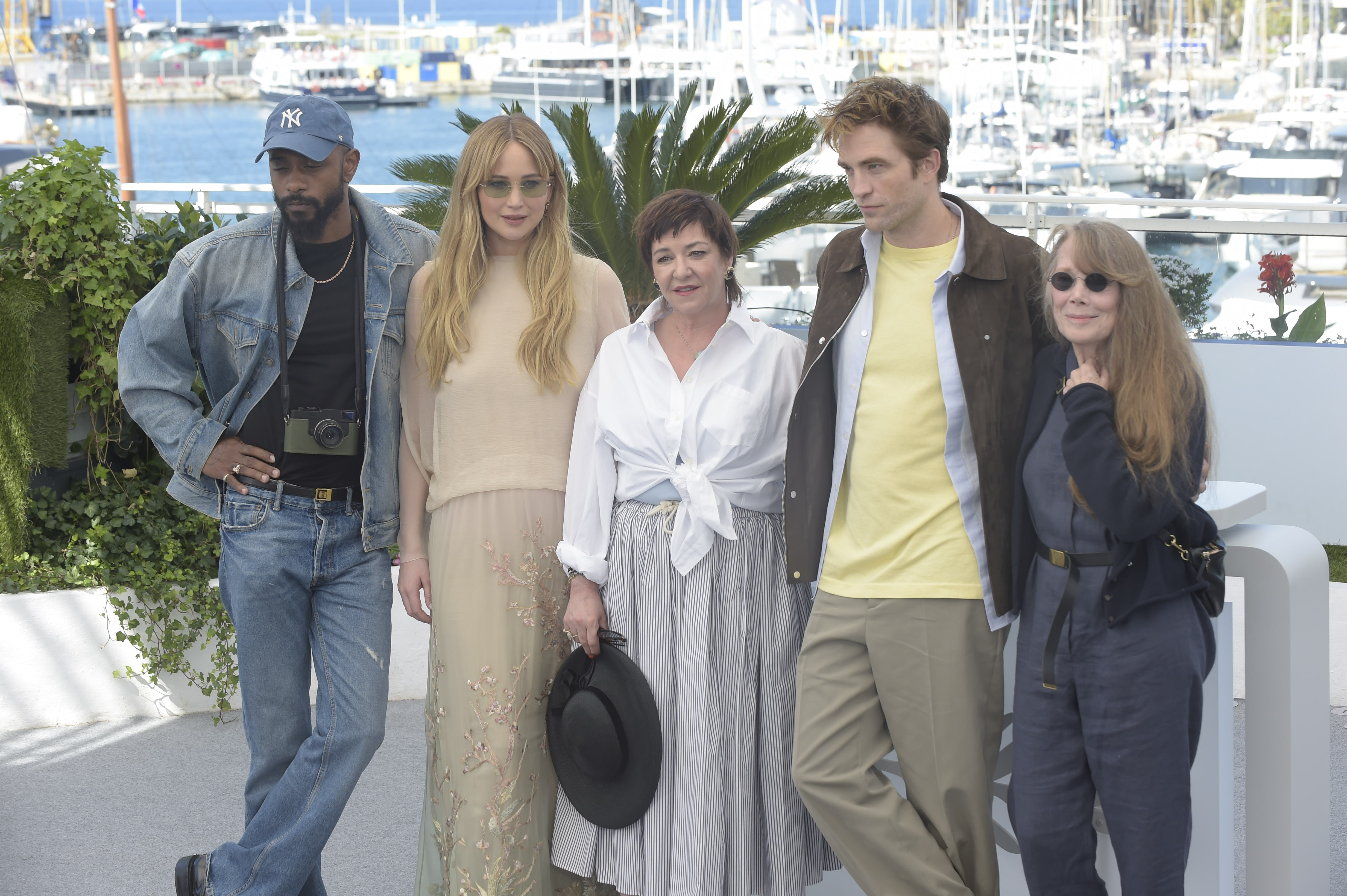LaKeith Stanfield, Jennifer Lawrence, Lynne Ramsay, Robert Pattinson, and Sissy Spacek at the photocall for "Die, My Love" during the 78th Annual Cannes Film Festival in France on May 18, 2025. | Source: Getty Images