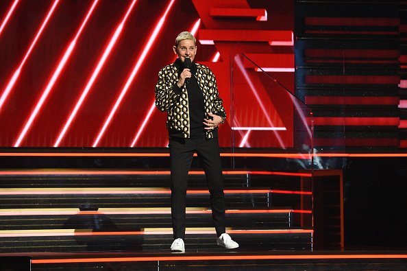 Ellen DeGeneres speaks onstage during the 62nd Annual GRAMMY Awards at STAPLES Center on January 26, 2020 in Los Angeles, California. | Photo: Getty Images