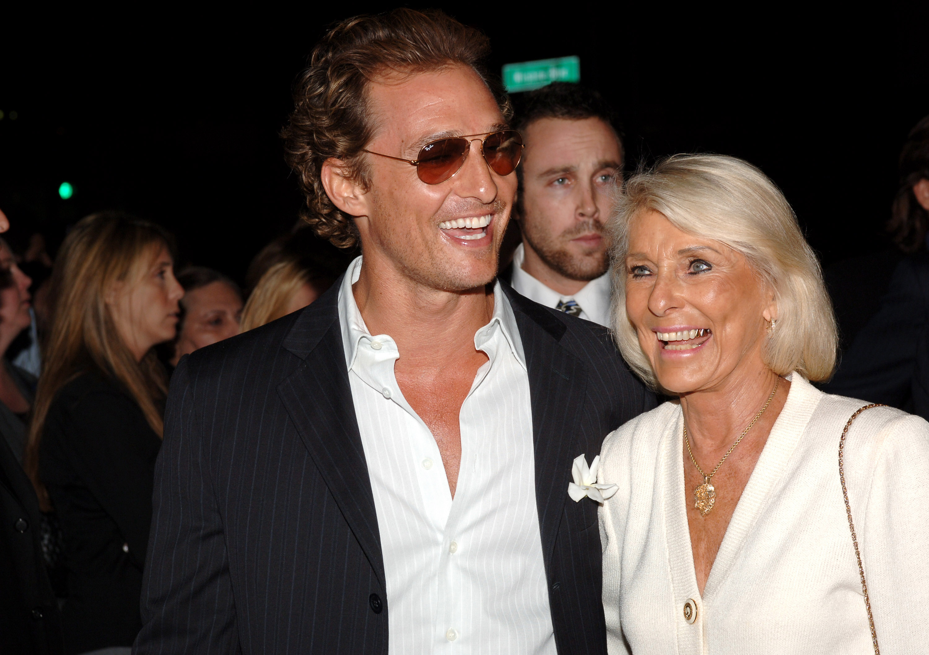Matthew McConaughey and mother Kay McConaughey at the "Two for the Money" premiere on September 27, 2005. | Source: Getty Images