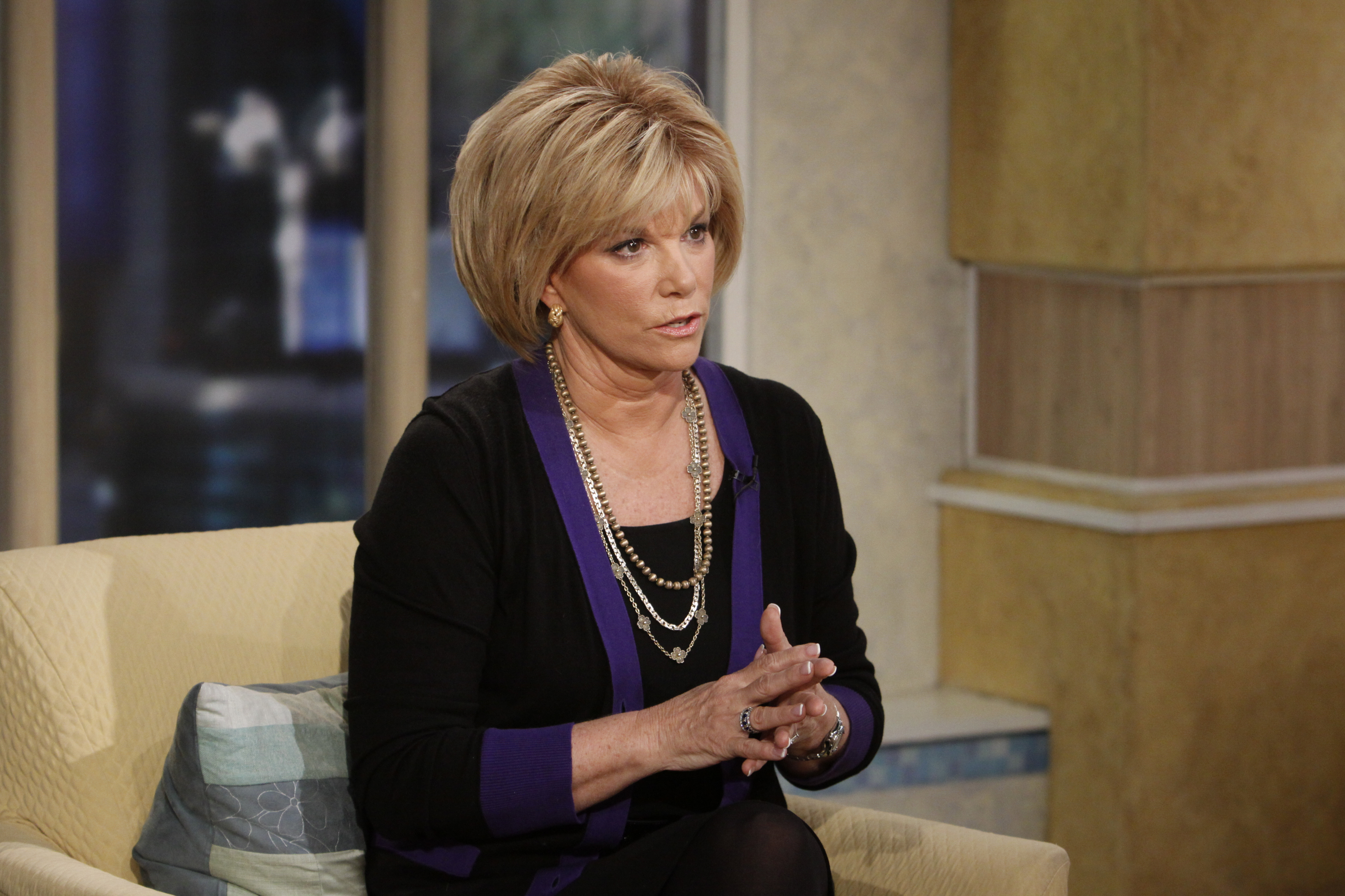 Joan Lunden on "Good Morning America," on November 22, 2010 | Source: Getty Images