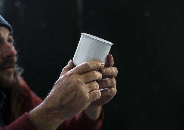 27.9% de la población española está en riesgo de pobreza o exclusión social, según estudios / Foto: Freepik 27.9% de la población española está en riesgo de pobreza o exclusión social, según estudios / Foto: Freepik