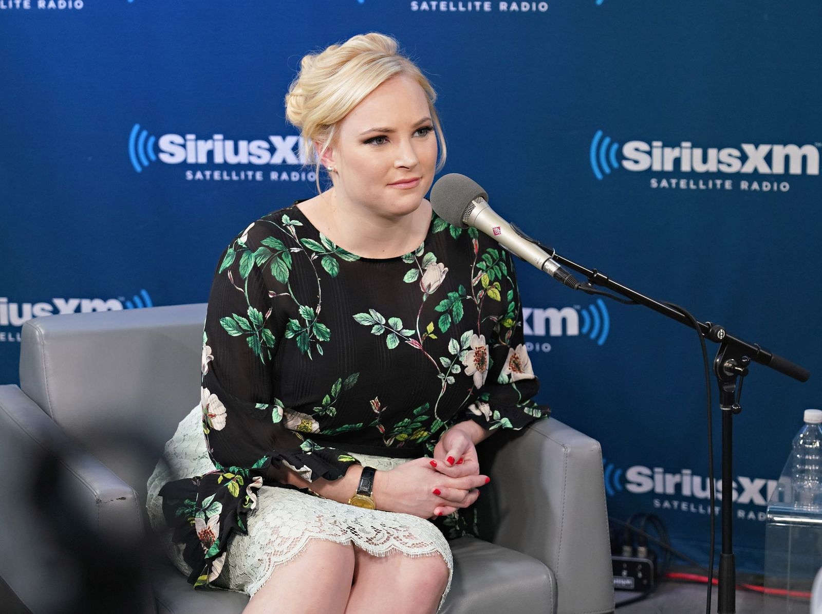 Meghan McCain joins host Julie Mason during a SiriusXM event on February 5, 2018 | Photo: Getty Images