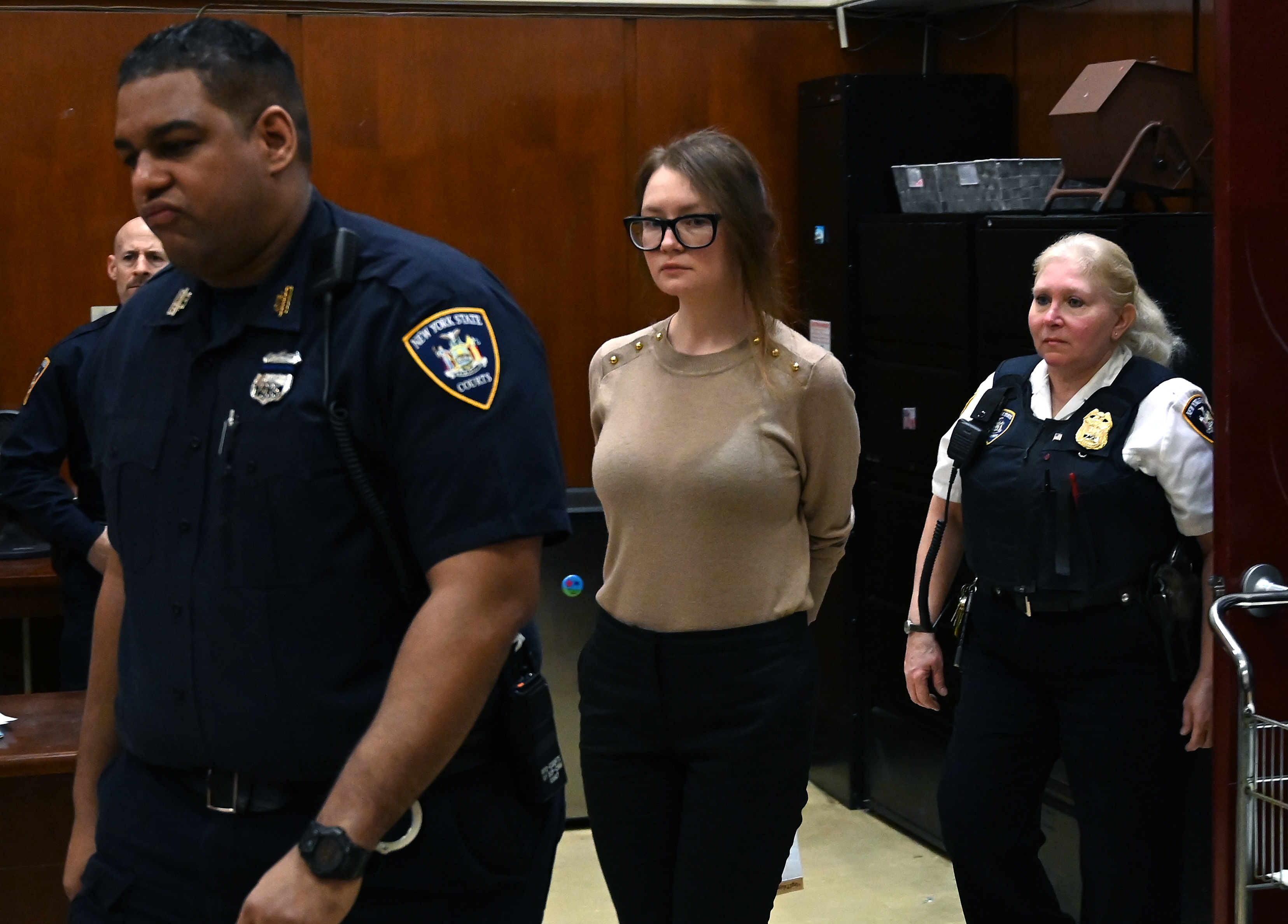 Anna Delvey seen in the courtroom during her trial at New York State Supreme Court in New York on April 11, 2019 | Source: Getty Images