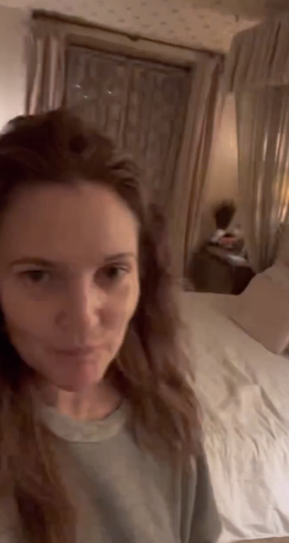 A glimpse inside Drew Barrymore's bedroom from a post dated February 28, 2023. | Source: Instagram/drewbarrymore