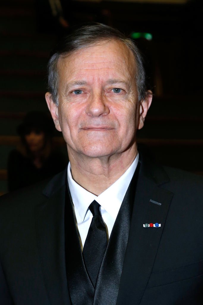 Francis Huster assiste à l'hommage rendu à ELie Wiesel par Maurice Levy X Publicis Group à la Sorbonne le 29 janvier 2018 à Paris, France. | Photo : Getty Images Francis Huster assiste à l'hommage rendu à ELie Wiesel par Maurice Levy X Publicis Group à la Sorbonne le 29 janvier 2018 à Paris, France. | Photo : Getty Images