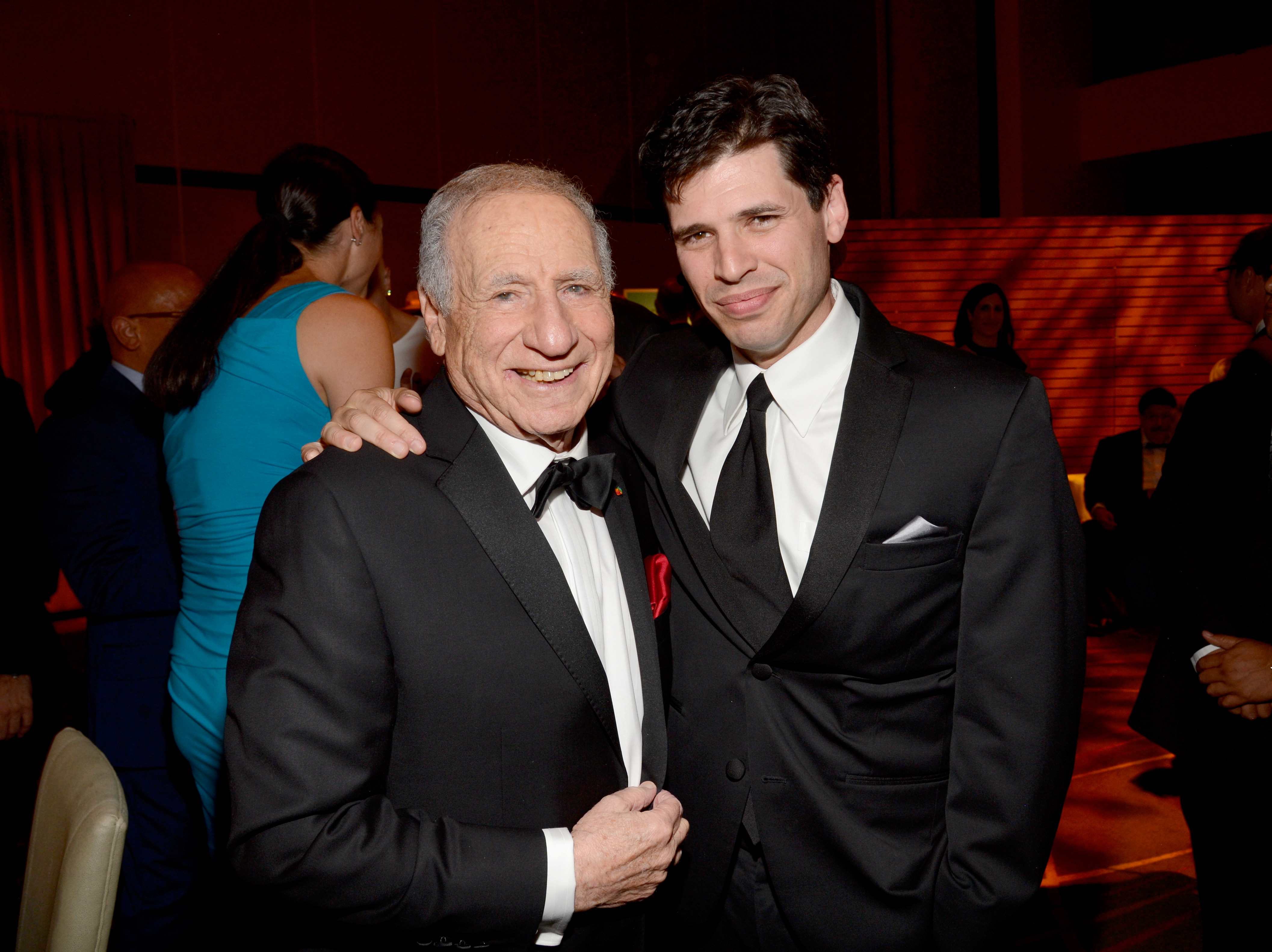 Mel Brooks and his son Max in California in 2013 | Source: Getty Images
