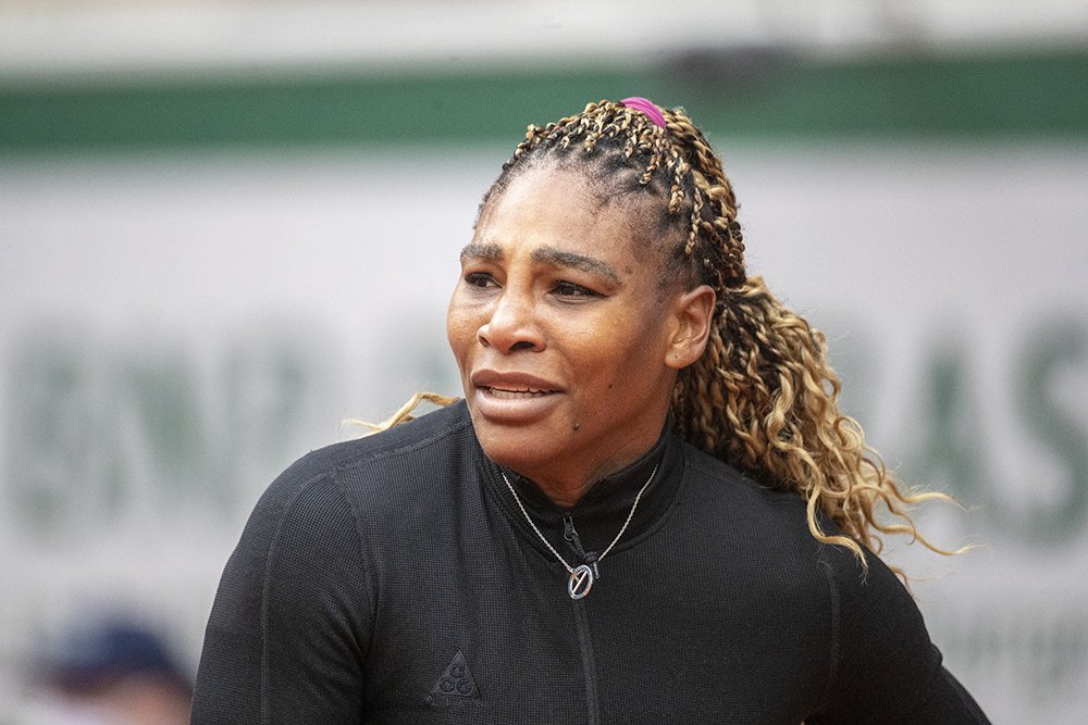 Serena Williams during her match against Kristie Ahn in the singles competition during the French Open Tennis Tournament at Roland Garros in Paris in September 2020. | Photo: Getty Images